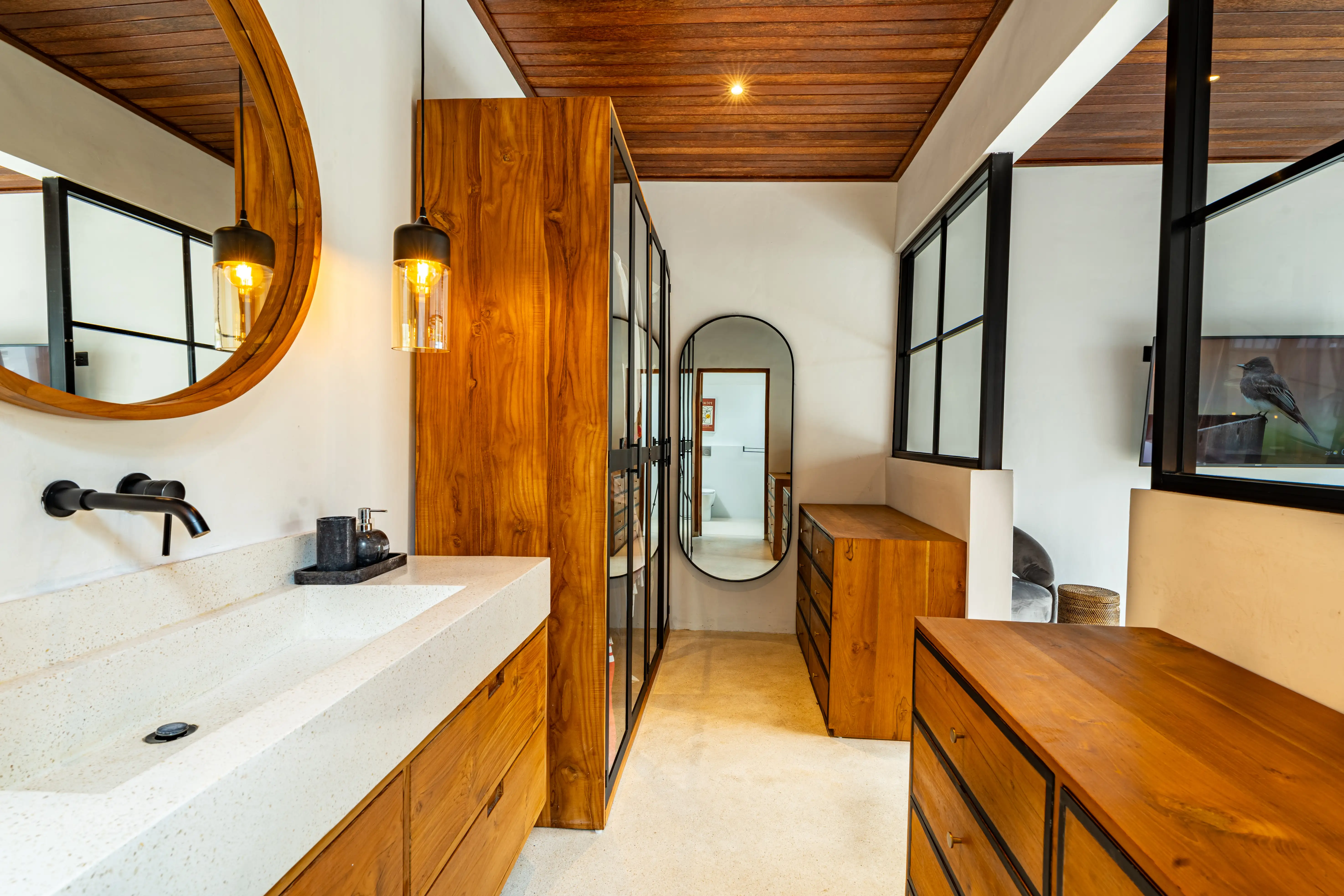 Villa 115m² in Indonesia, Canggu. Priced at 195000$ rent photo-16