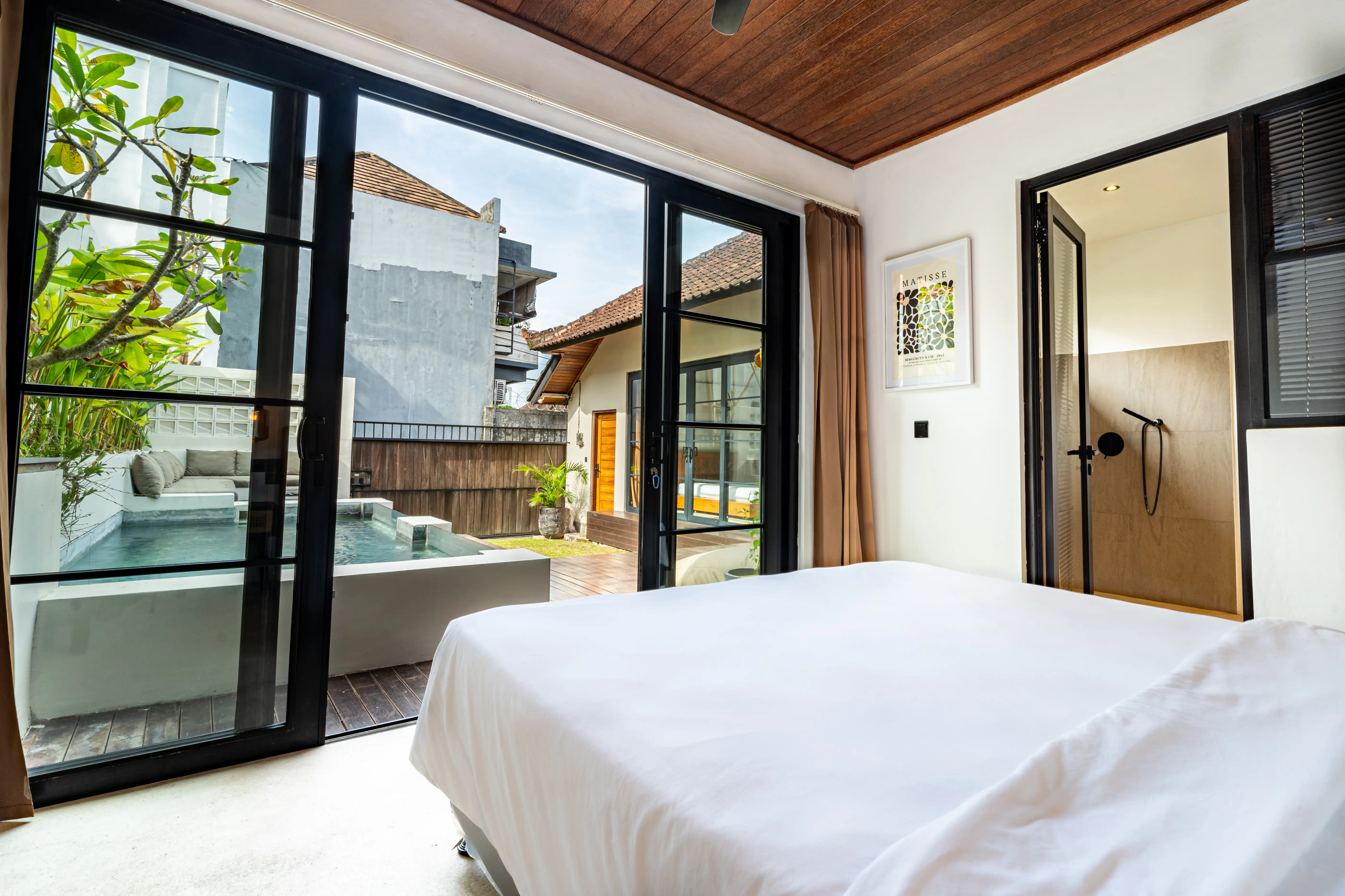 Villa 115m² in Indonesia, Canggu. Priced at 195000$ rent photo-29