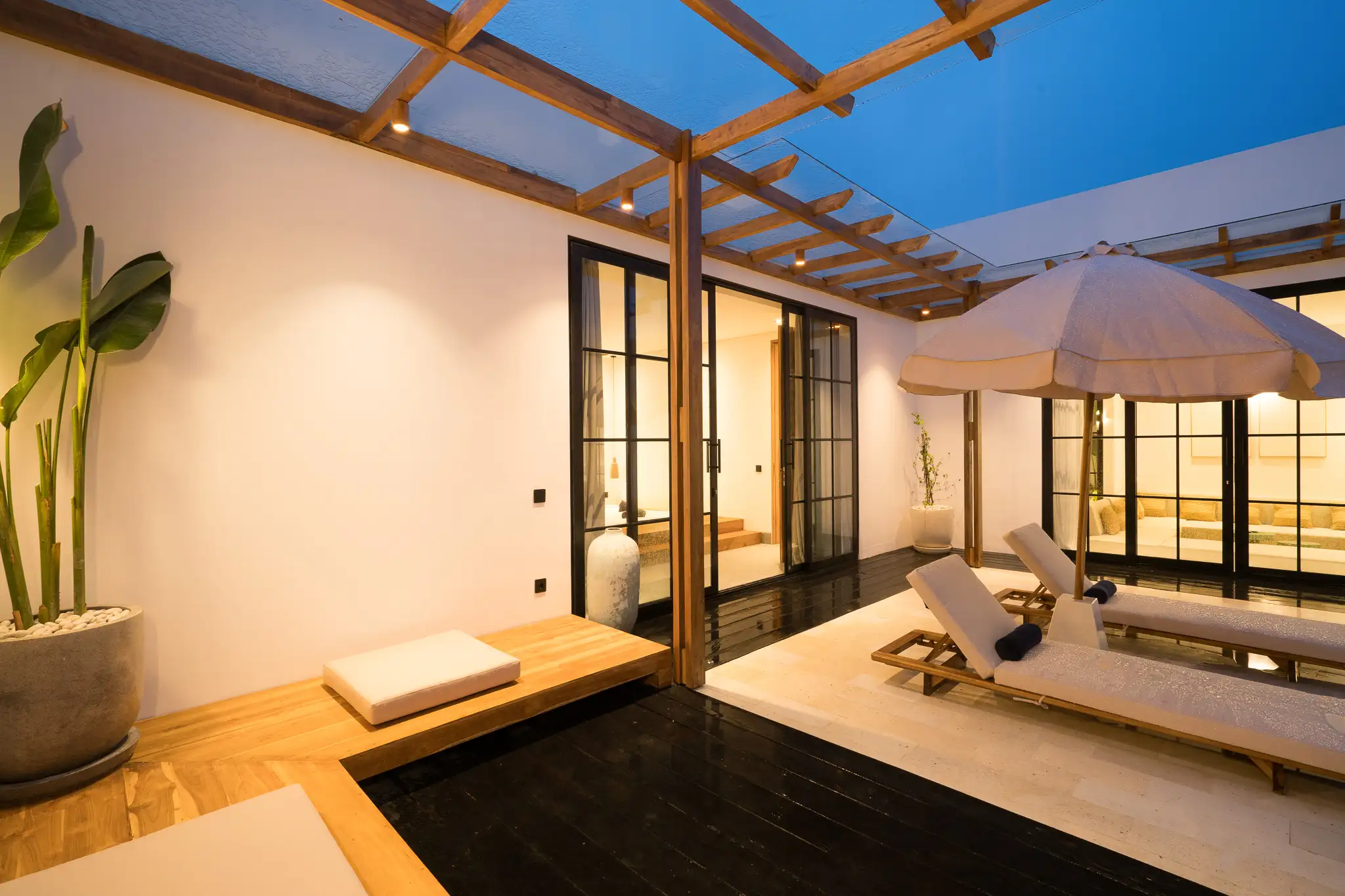 Villa 142m² in Indonesia, Bukit. Priced at 479000$ rent photo-4