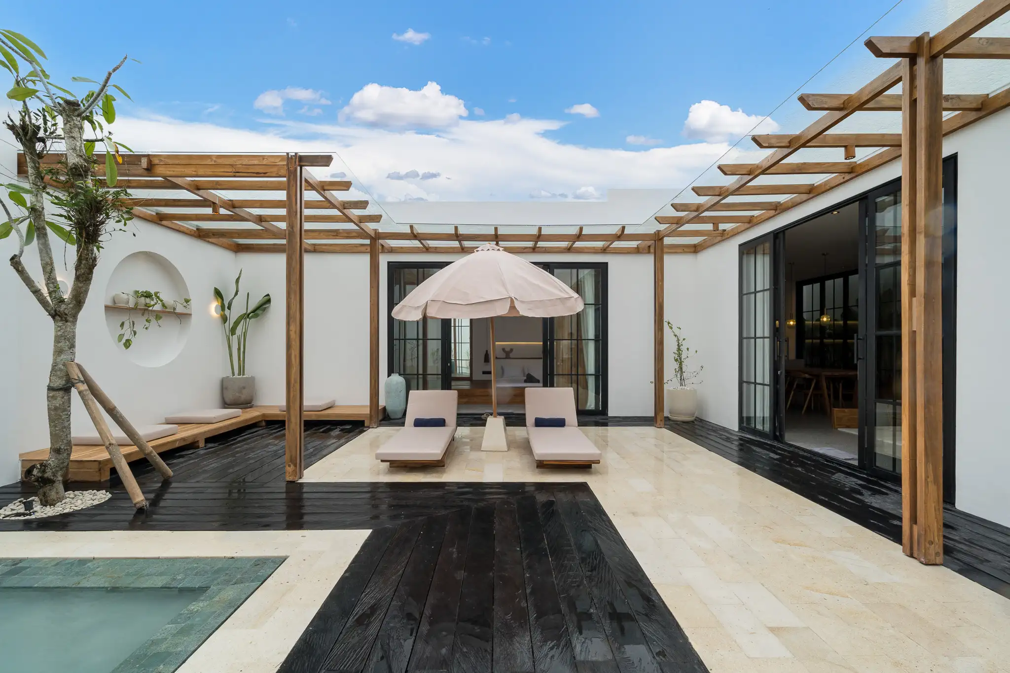 Villa 142m² in Indonesia, Bukit. Priced at 479000$ rent photo-32
