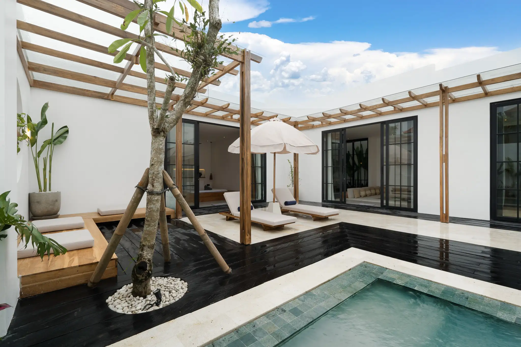Villa 142m² in Indonesia, Bukit. Priced at 479000$ rent photo-37