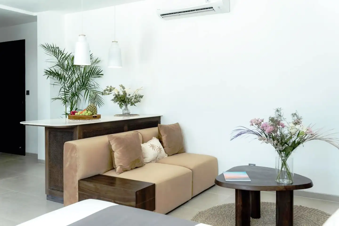 Flat 42m² in Indonesia, Canggu. Priced at 128000$ rent photo-9