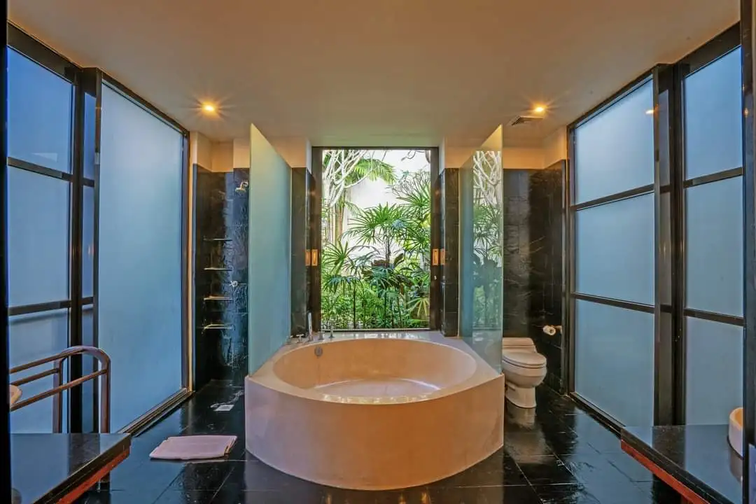 Villa 480m² in Indonesia, Bukit. Priced at 51081$ rent photo-2