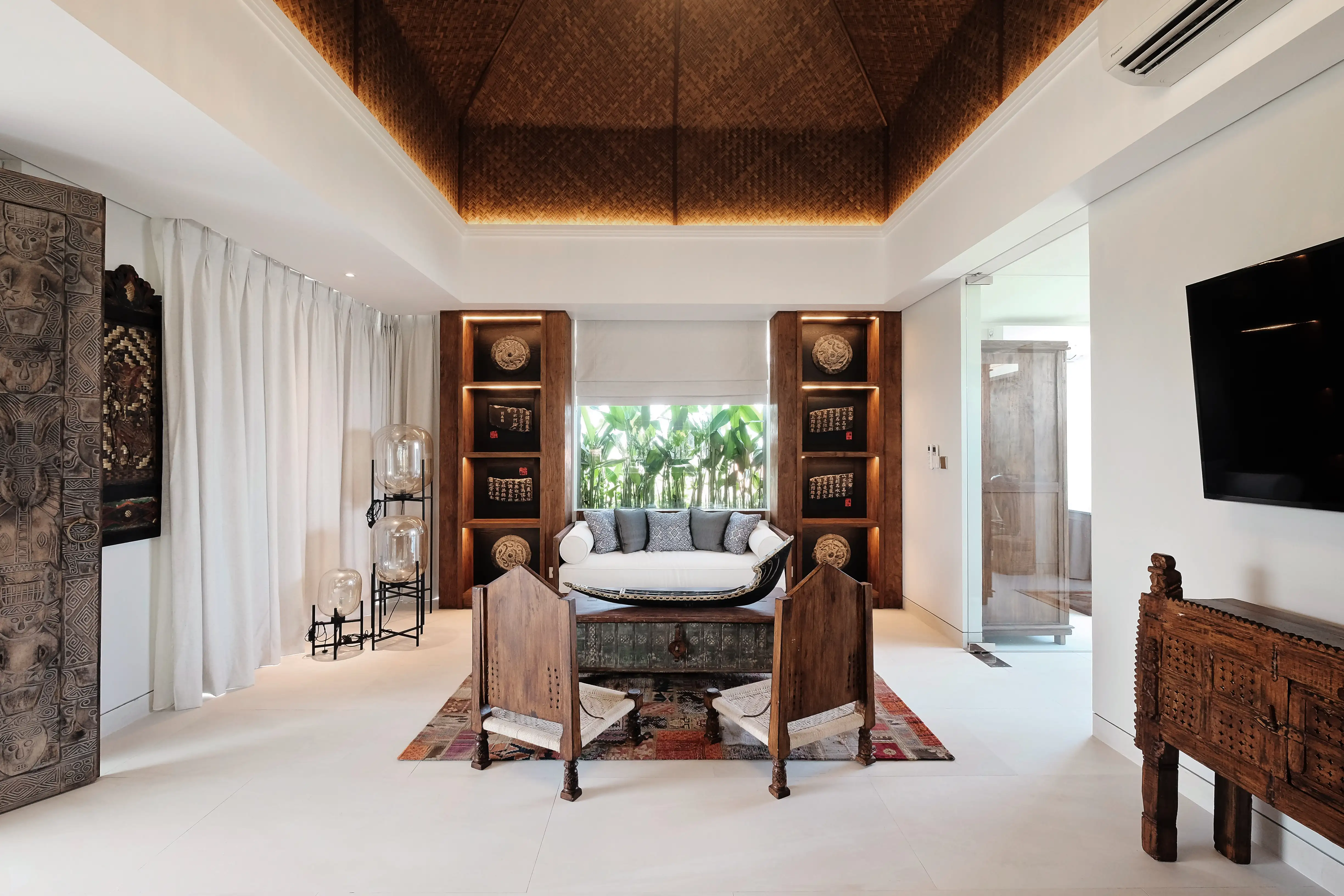 Villa 450m² in Indonesia, Canggu. Priced at 850000$ rent photo-16