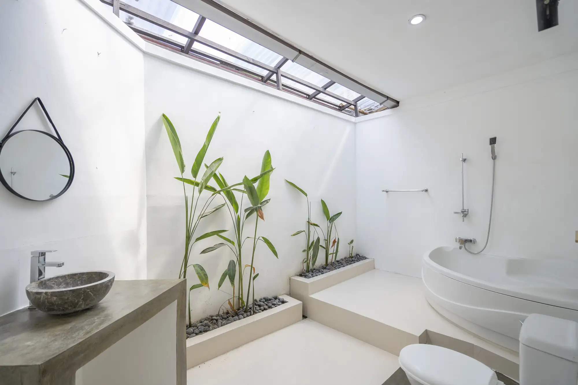 Villa 200m² in Indonesia, Seminyak. Priced at 33625$ rent photo-11