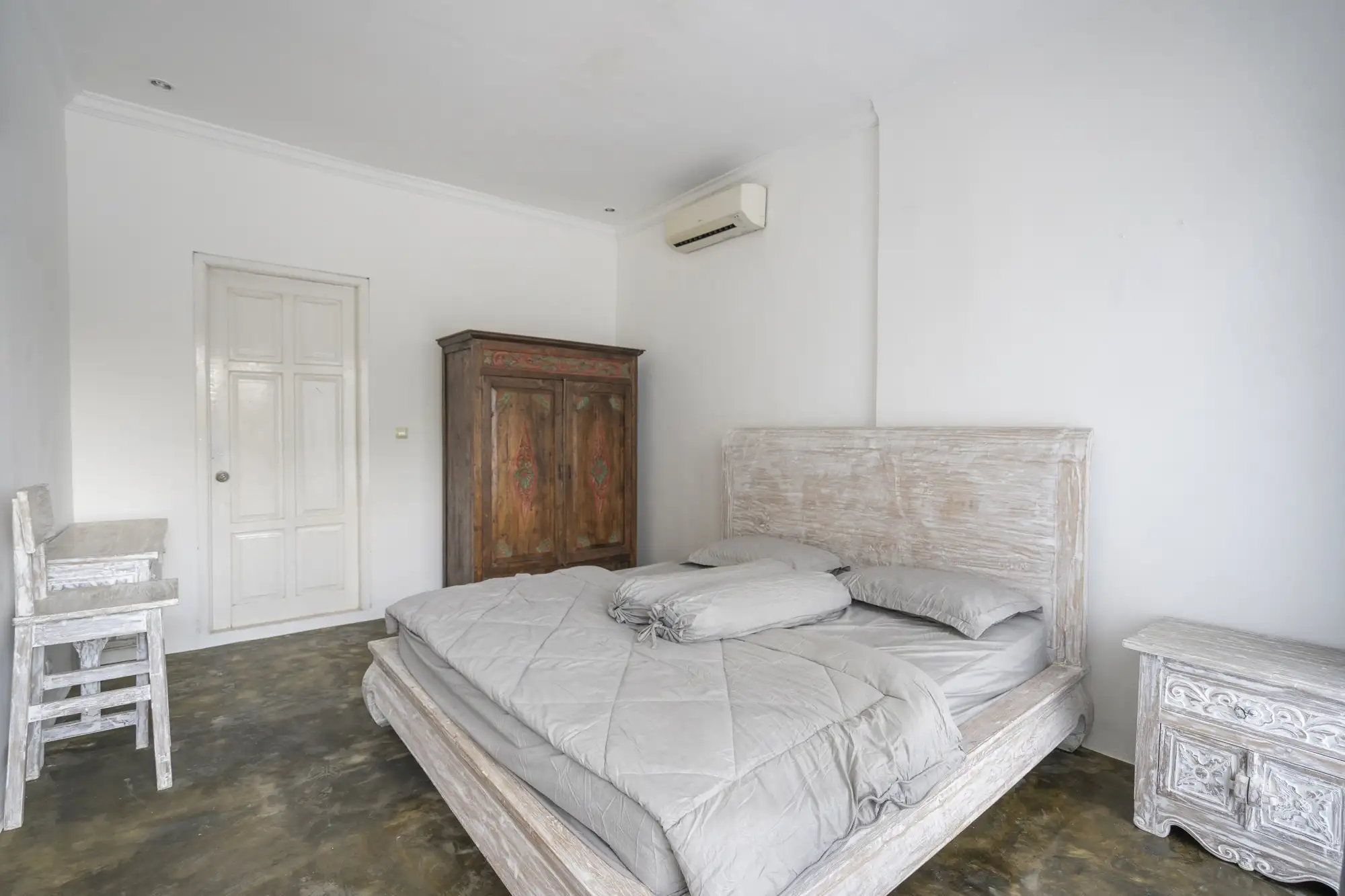 Villa 200m² in Indonesia, Seminyak. Priced at 33625$ rent photo-12