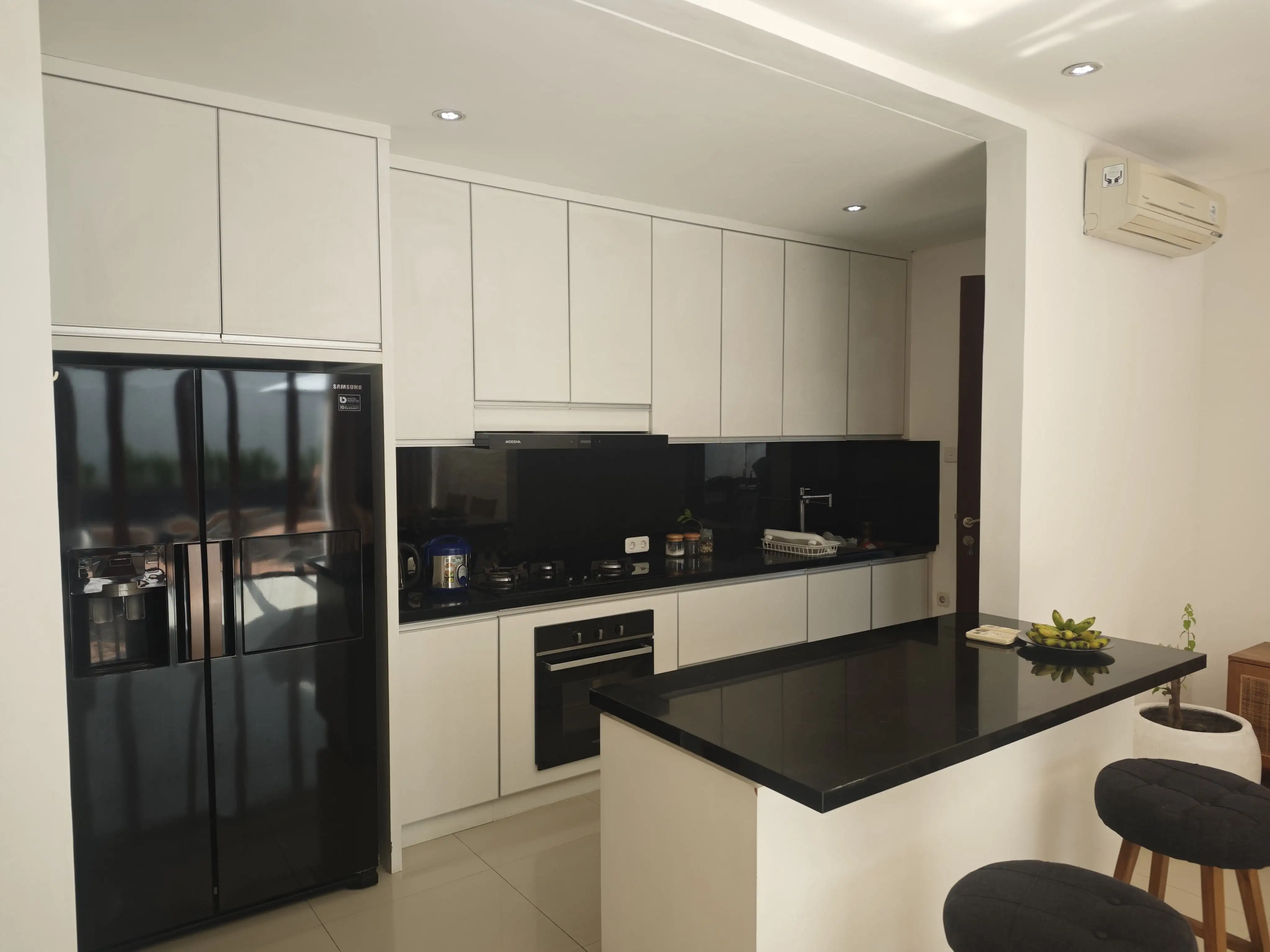 Villa 250m² in Indonesia, Canggu. Priced at 37200$ rent photo-31