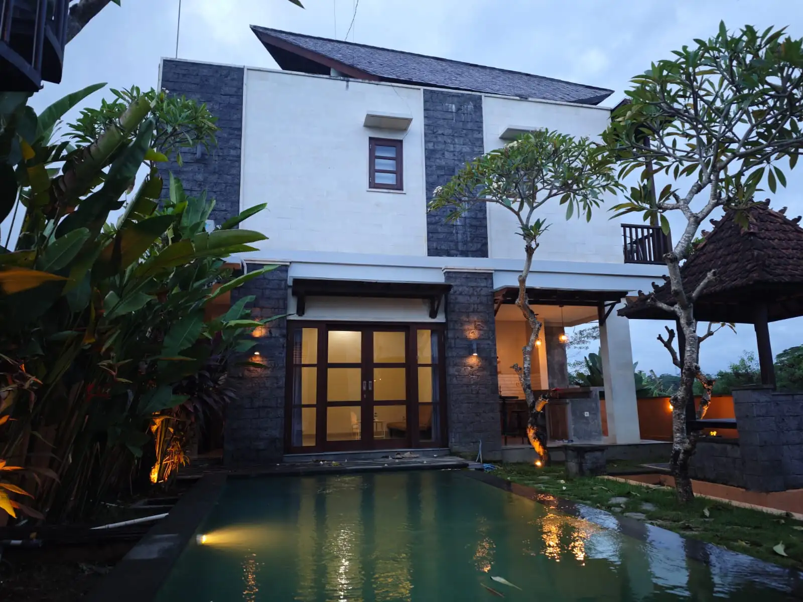 Villa 220m² in Indonesia, Ubud. Priced at 10087$ rent photo-28
