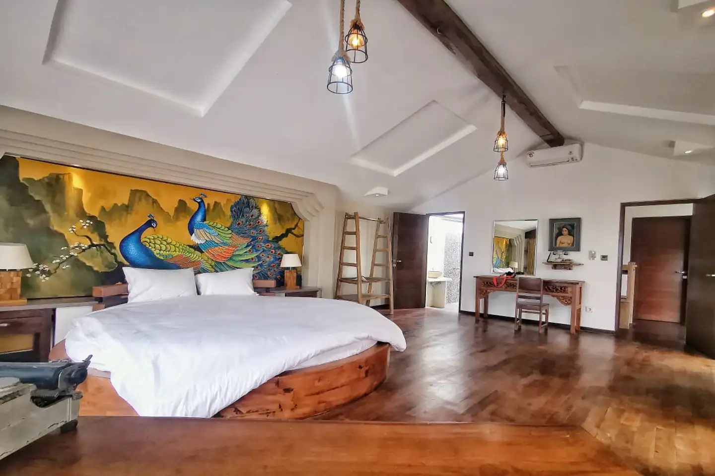 Villa 200m² in Indonesia, Seminyak. Priced at 24591$ rent photo-2