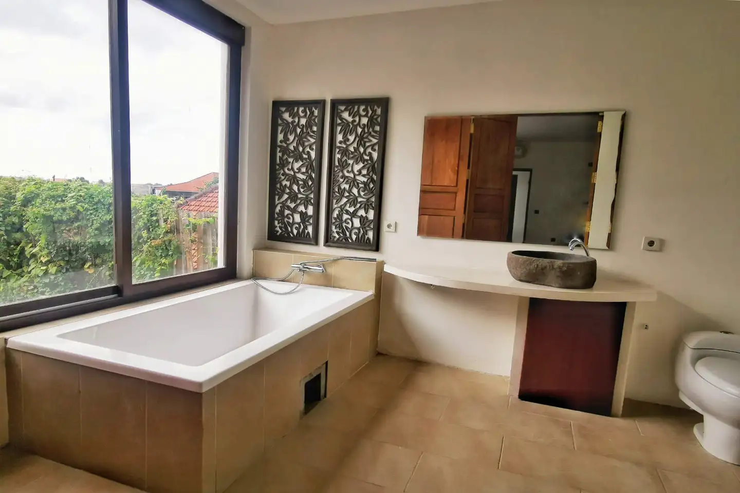 Villa 200m² in Indonesia, Seminyak. Priced at 24591$ rent photo-16