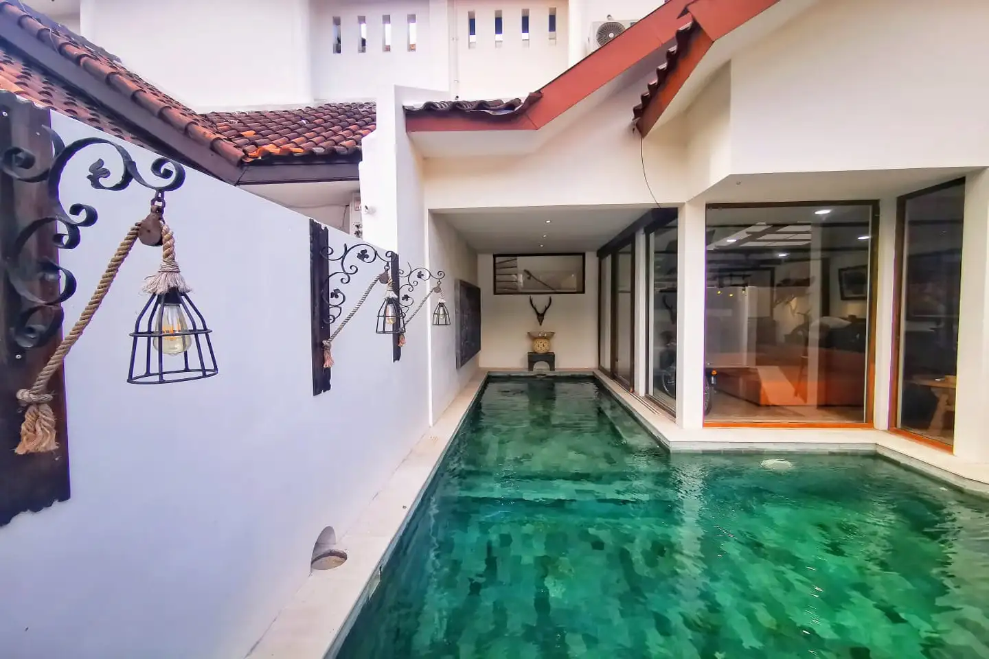 Villa 200m² in Indonesia, Seminyak. Priced at 24591$ rent photo-20