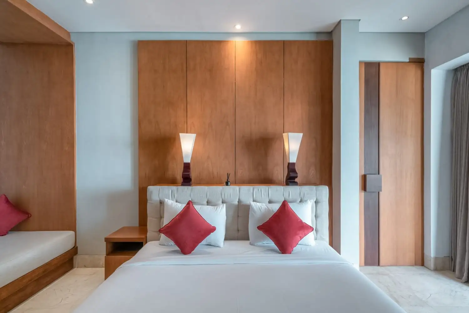 Villa 388m² in Indonesia, Bukit. Priced at 148221$ rent photo-8
