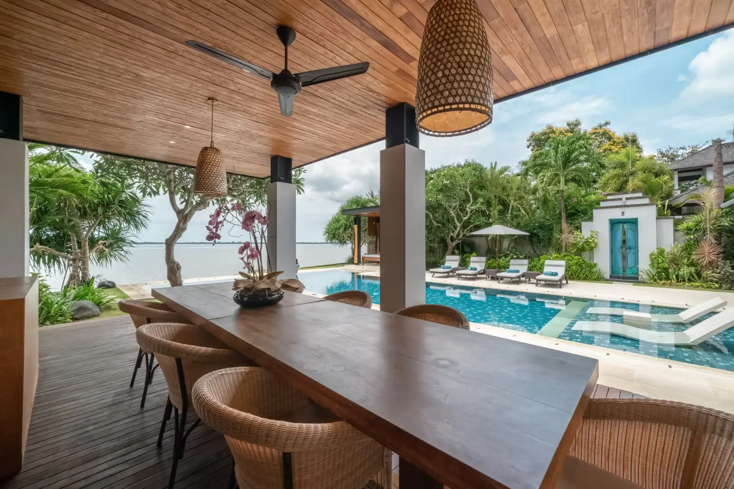 Villa 388m² in Indonesia, Bukit. Priced at 148221$ rent photo-14