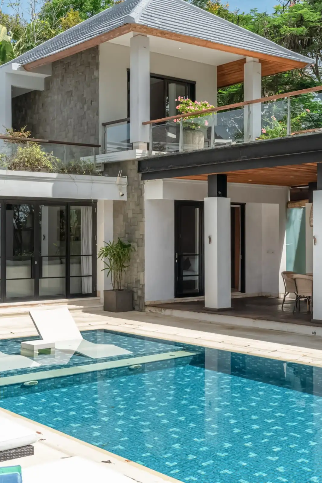 Villa 388m² in Indonesia, Bukit. Priced at 148221$ rent photo-18