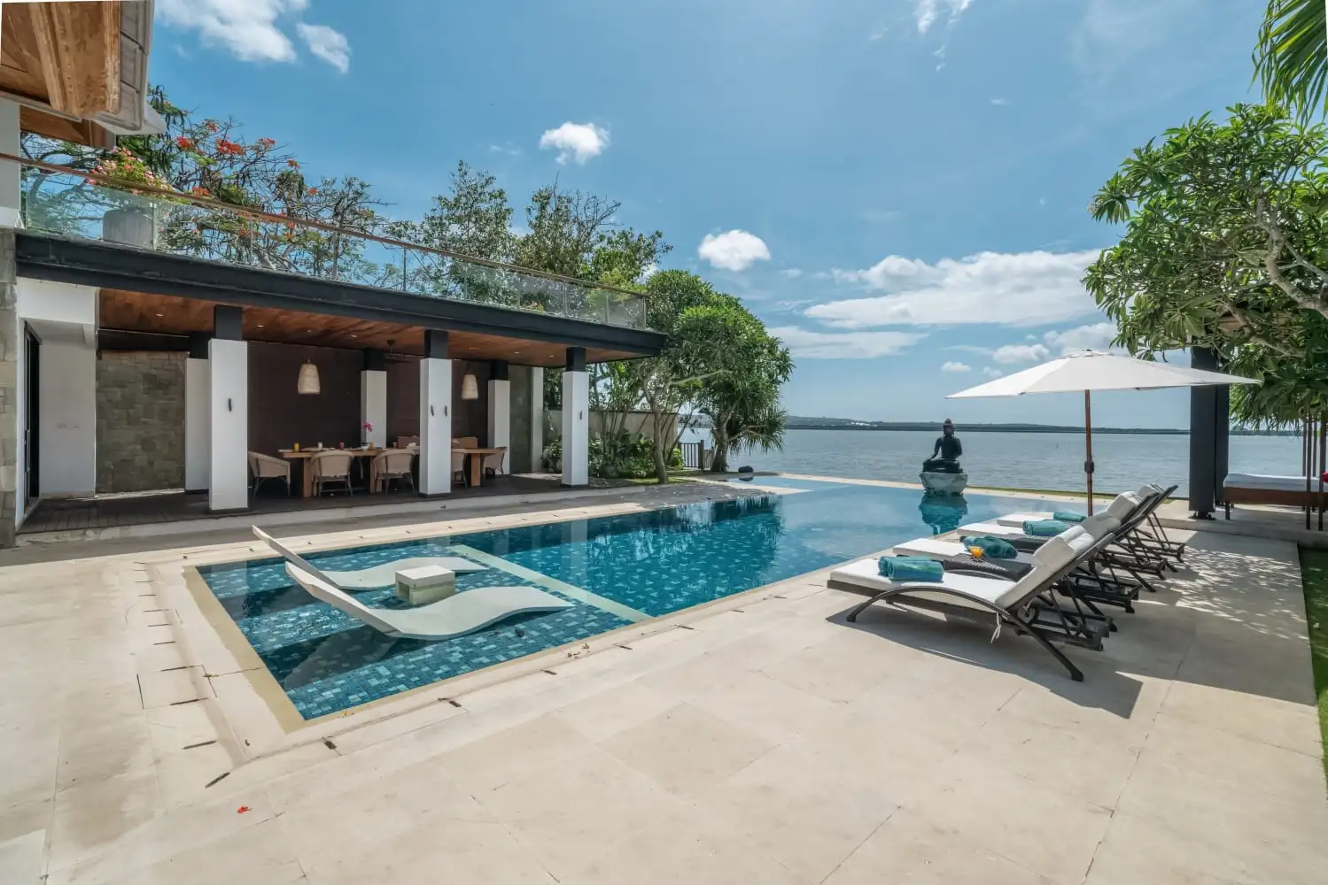 Villa 388m² in Indonesia, Bukit. Priced at 148221$ rent photo-19