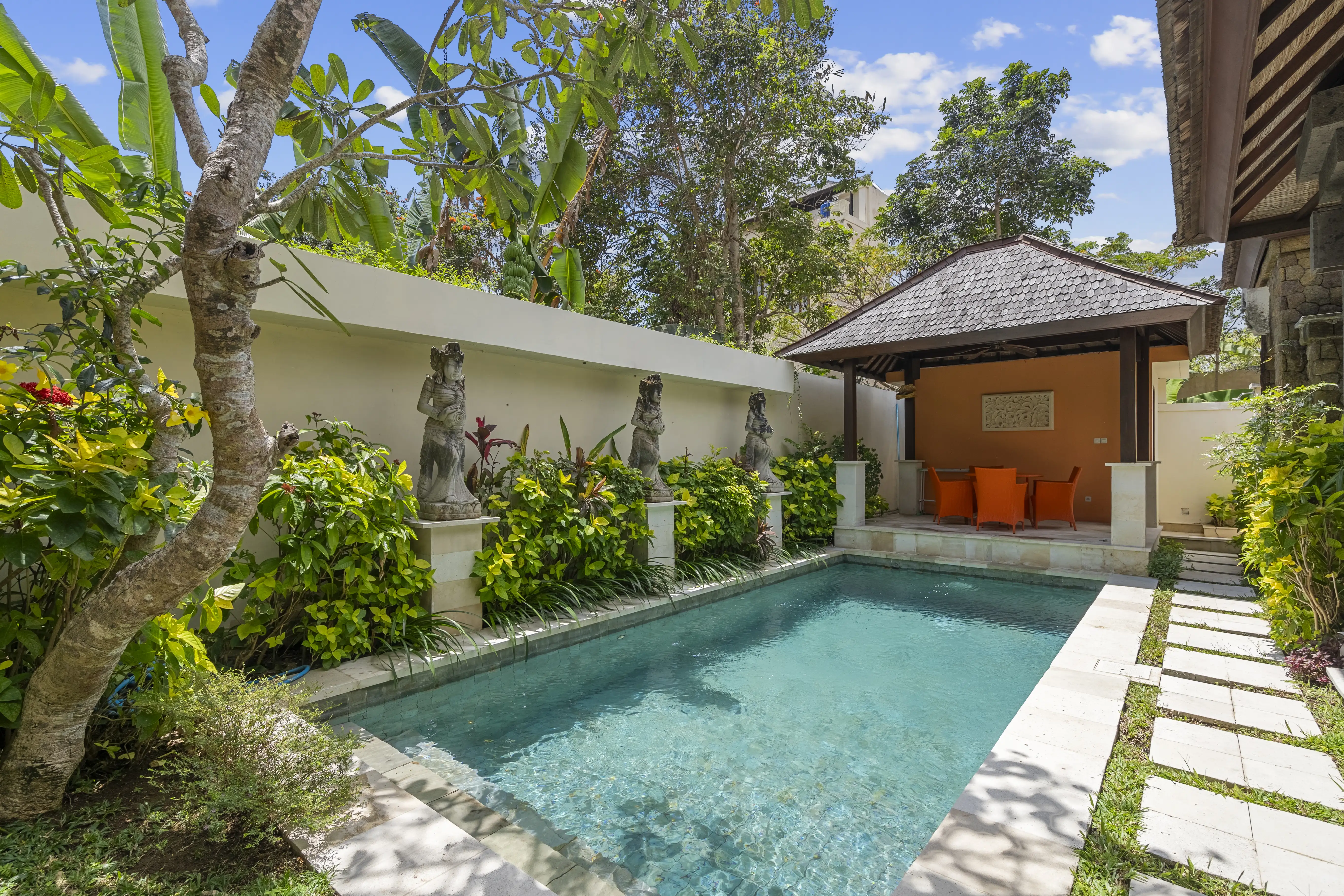 Villa 180m² in Indonesia, Bukit. Priced at 21700$ rent photo-11