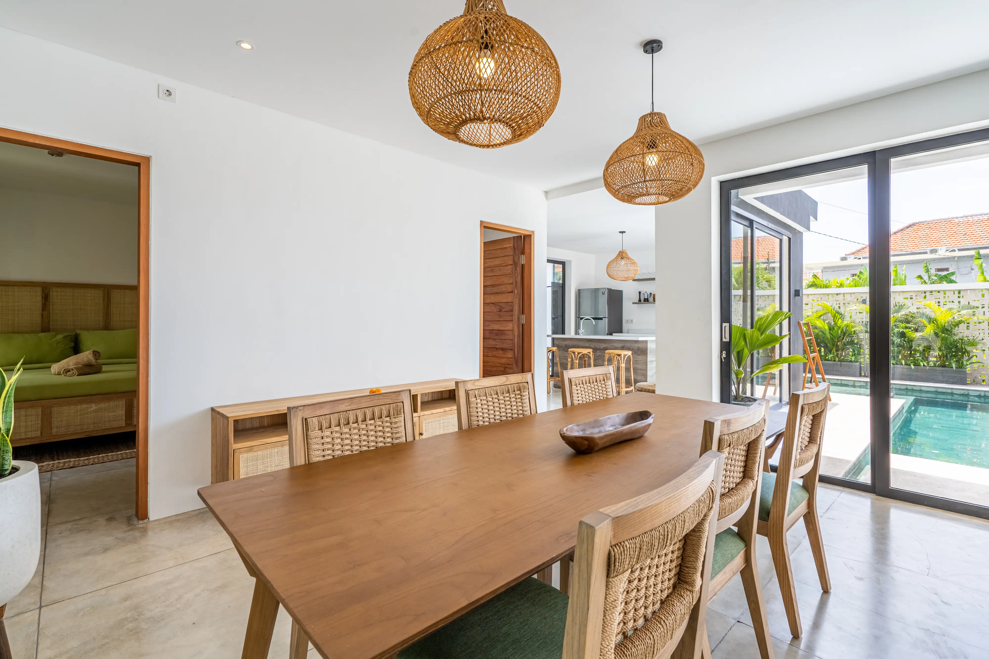 Villa 213m² in Indonesia, Canggu. Priced at 195000$ rent photo-3