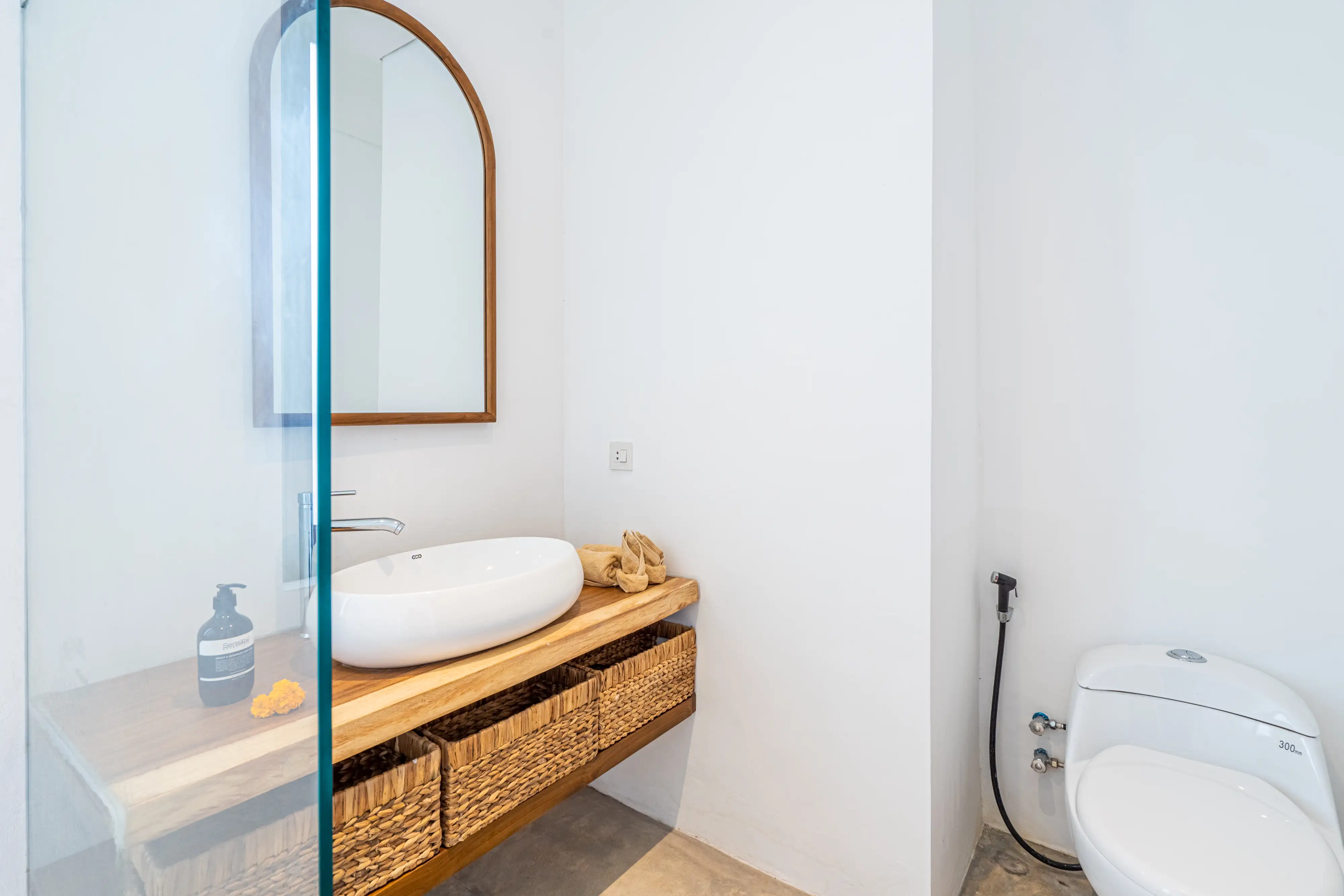 Villa 213m² in Indonesia, Canggu. Priced at 195000$ rent photo-8