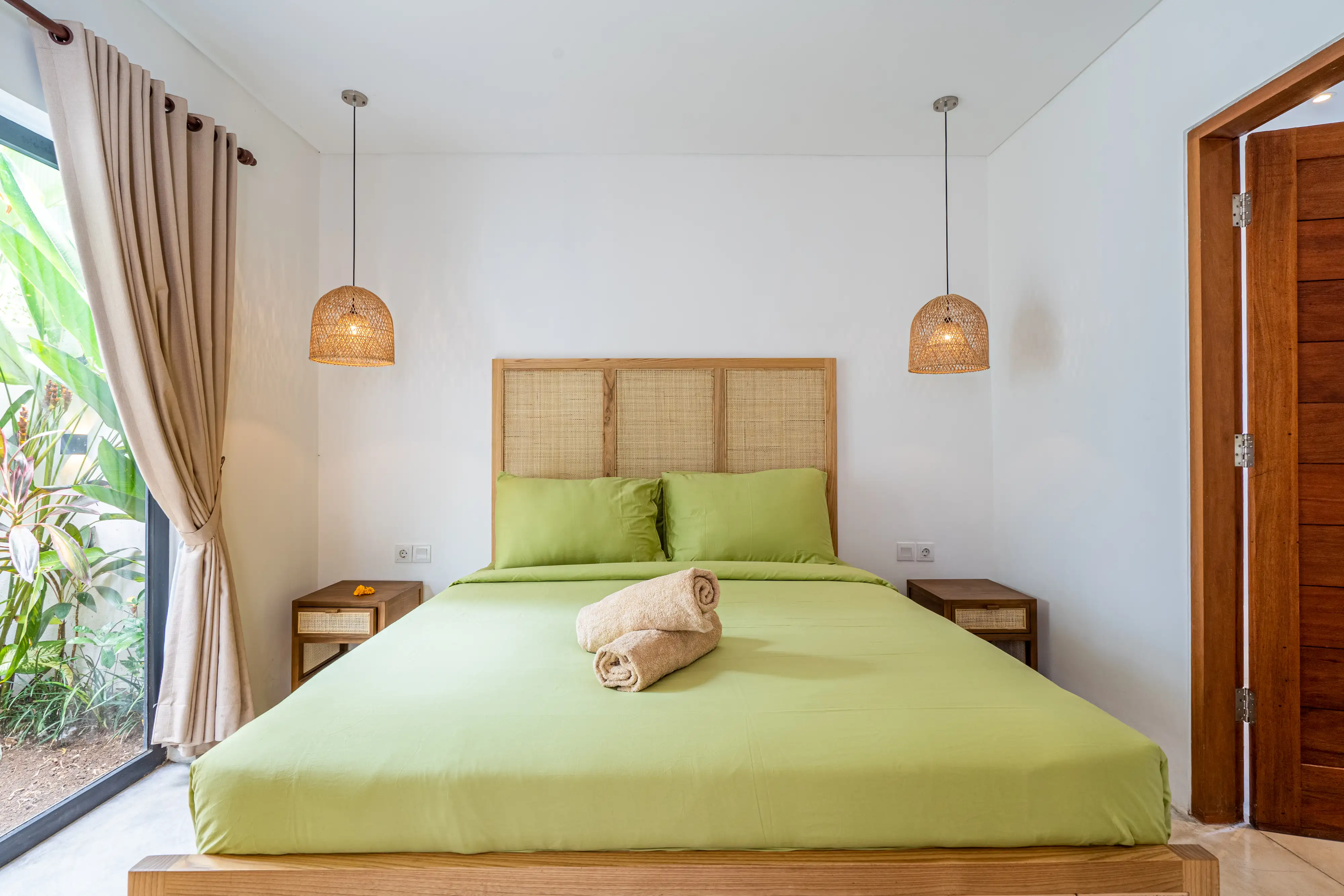 Villa 213m² in Indonesia, Canggu. Priced at 195000$ rent photo-13