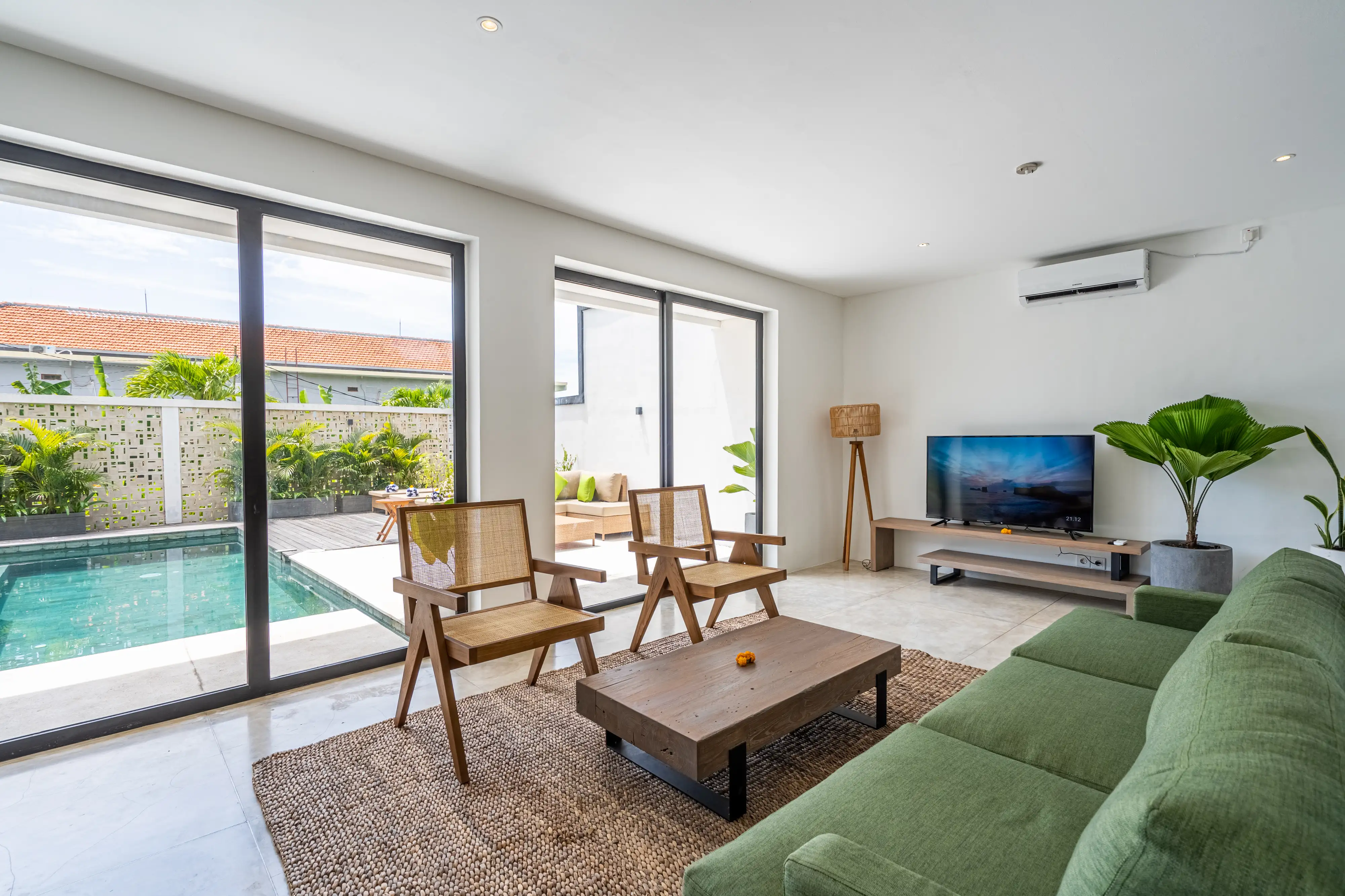 Villa 213m² in Indonesia, Canggu. Priced at 195000$ rent photo-41