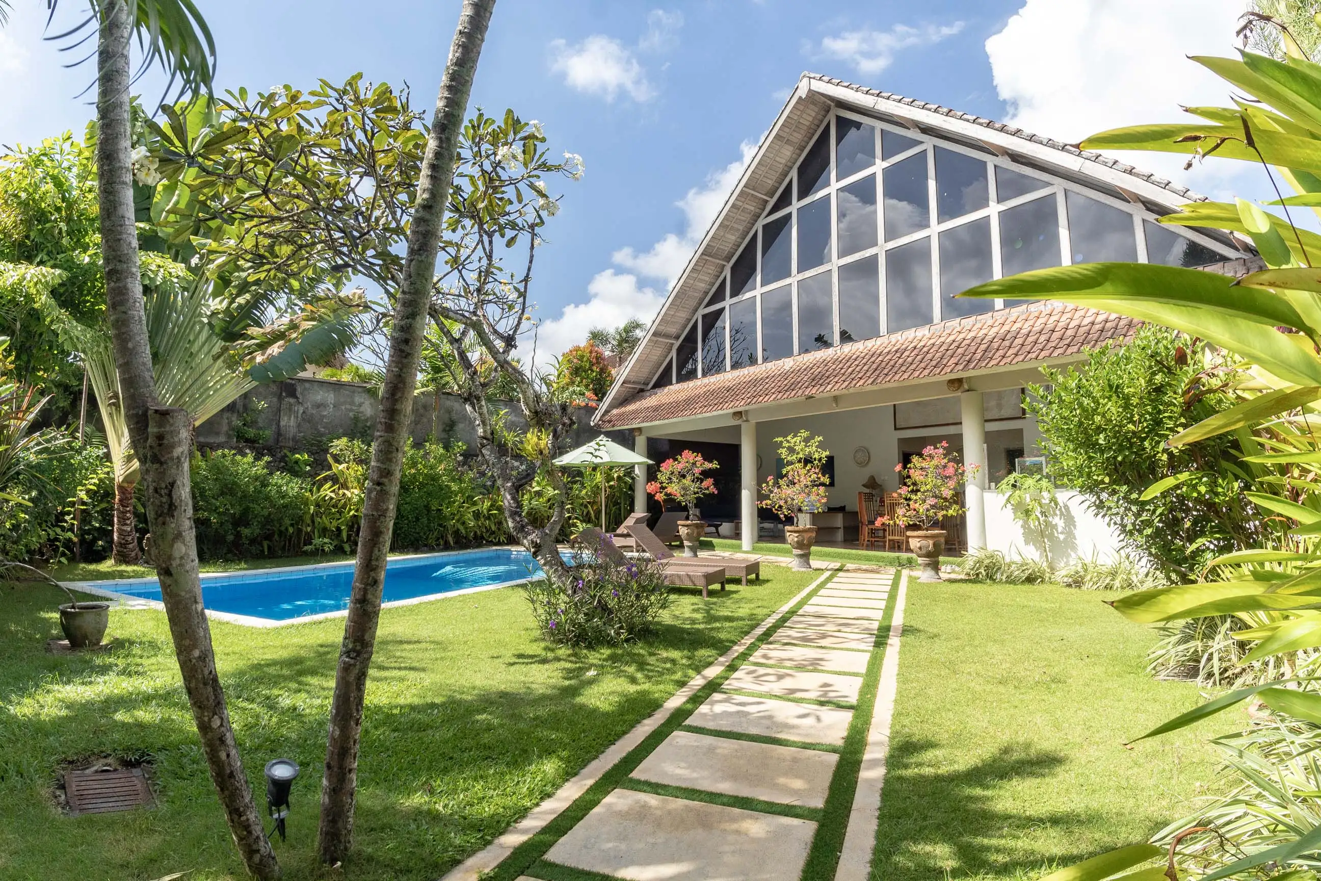 Villa 120m² in Indonesia, Seminyak. Priced at 31849$ rent photo-44