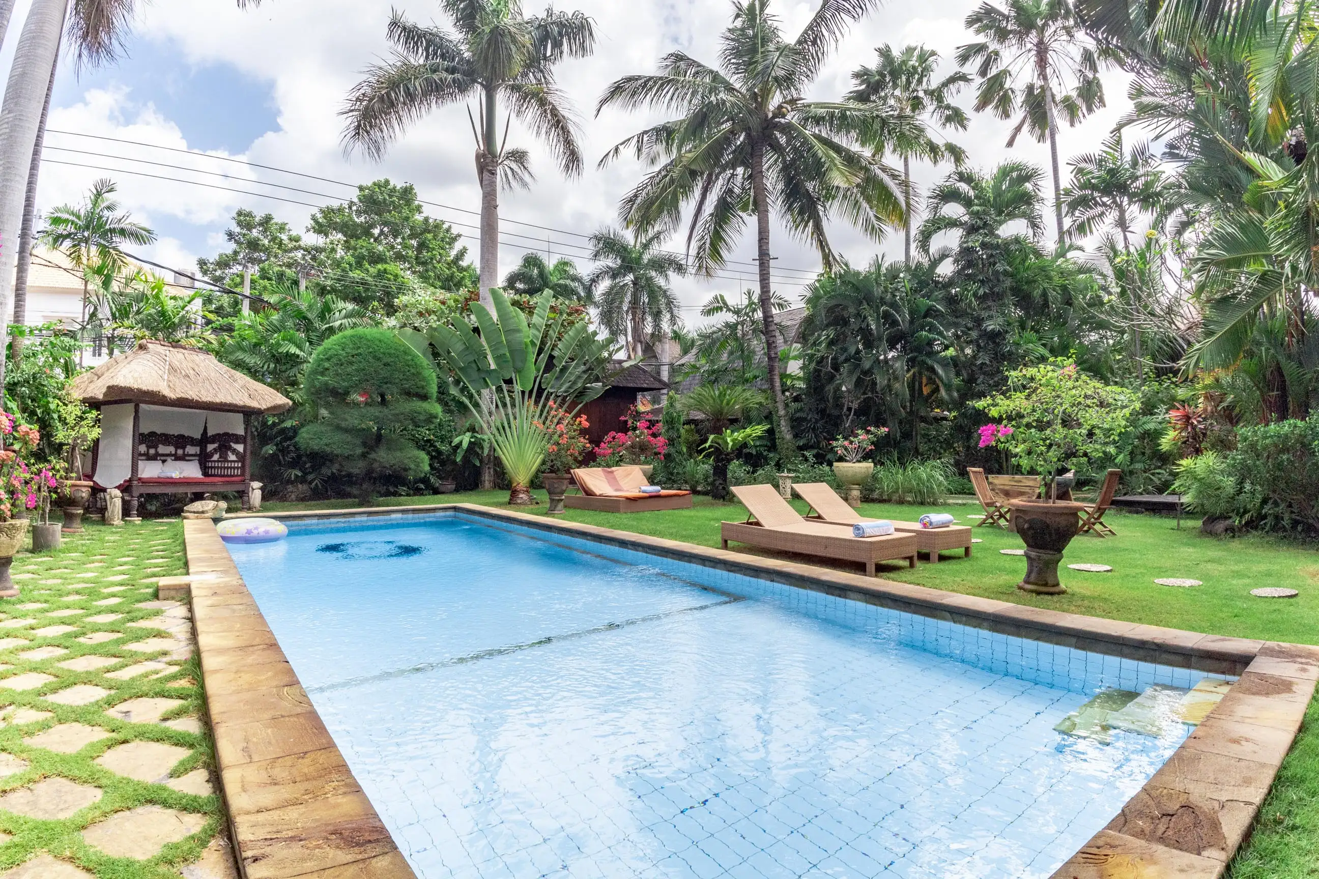 Villa 270m² in Indonesia, Seminyak. Priced at 61248$ rent photo-48