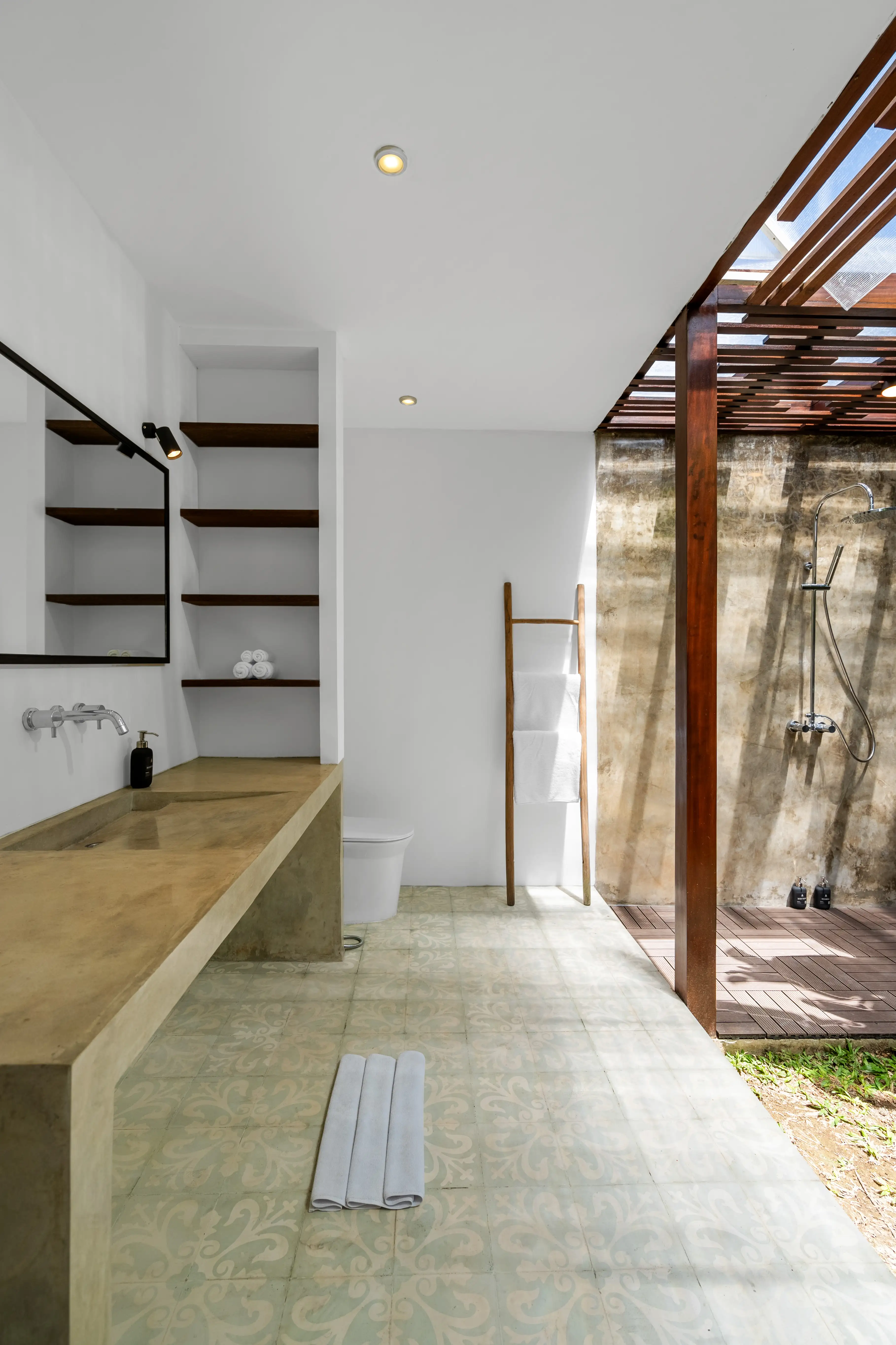Villa 150m² in Indonesia, Canggu. Priced at 30830$ rent photo-18