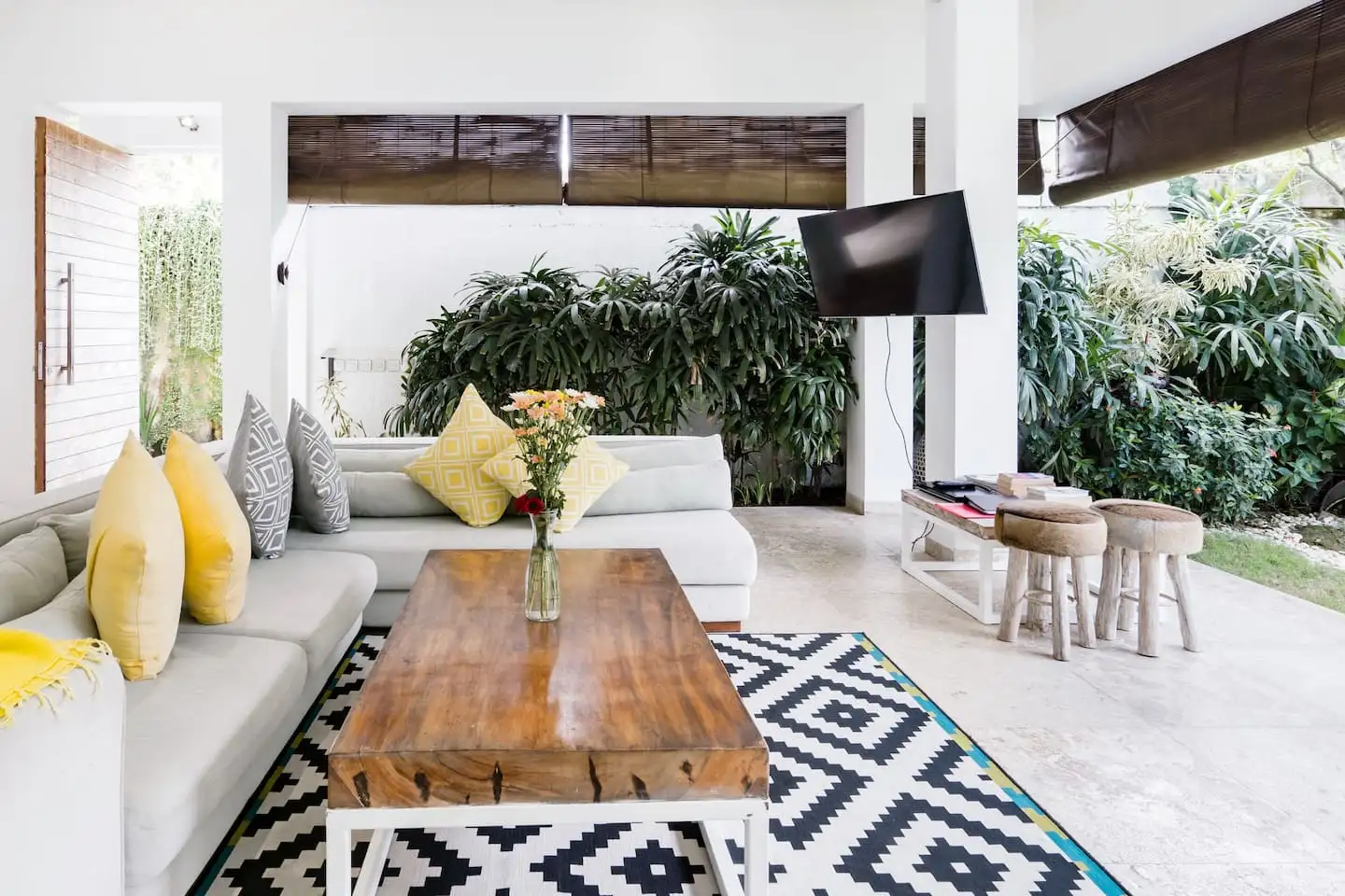 Villa 300m² in Indonesia, Canggu. Priced at 58000$ rent photo-9