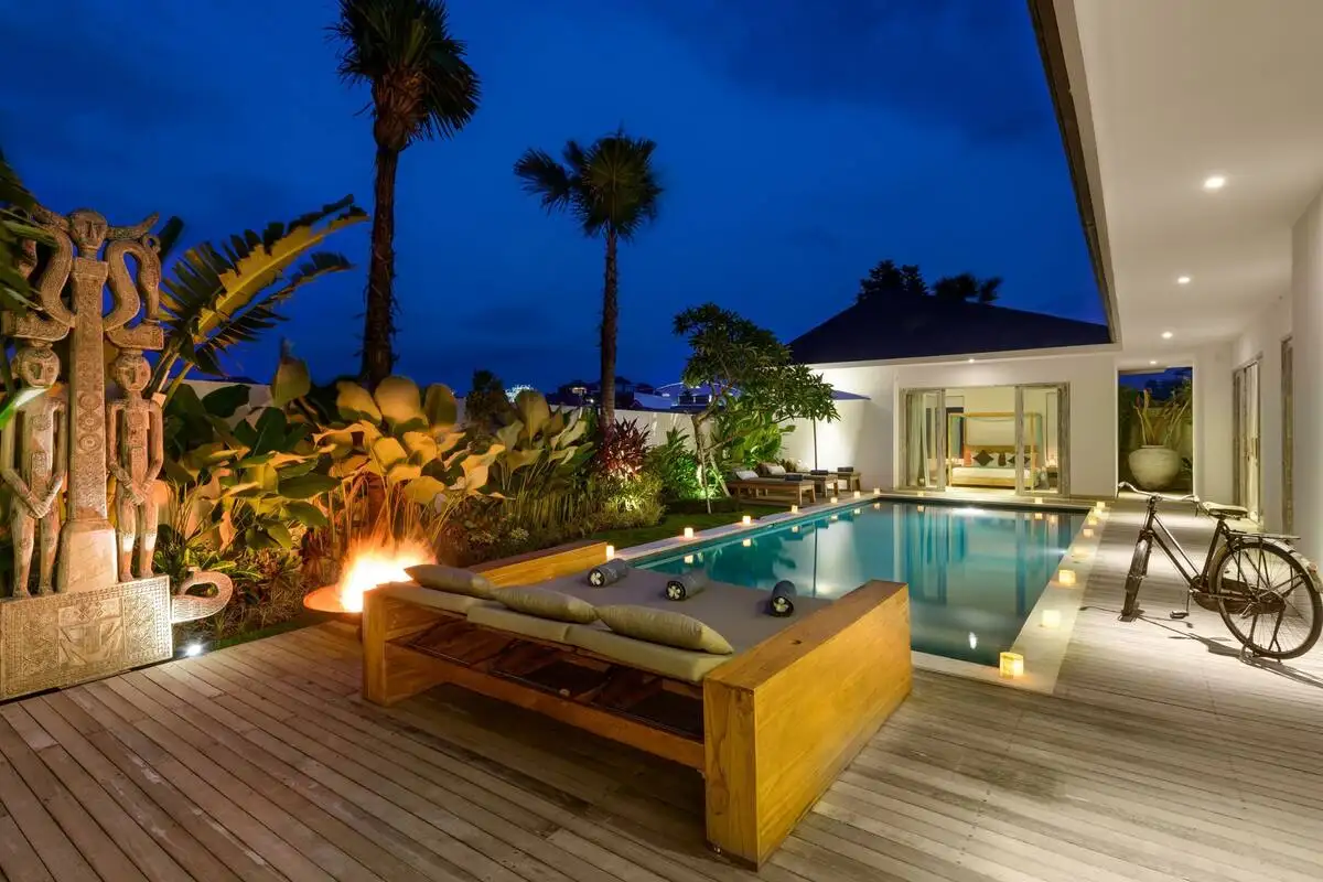 Villa 350m² in Indonesia, Canggu. Priced at 60000$ rent photo-2