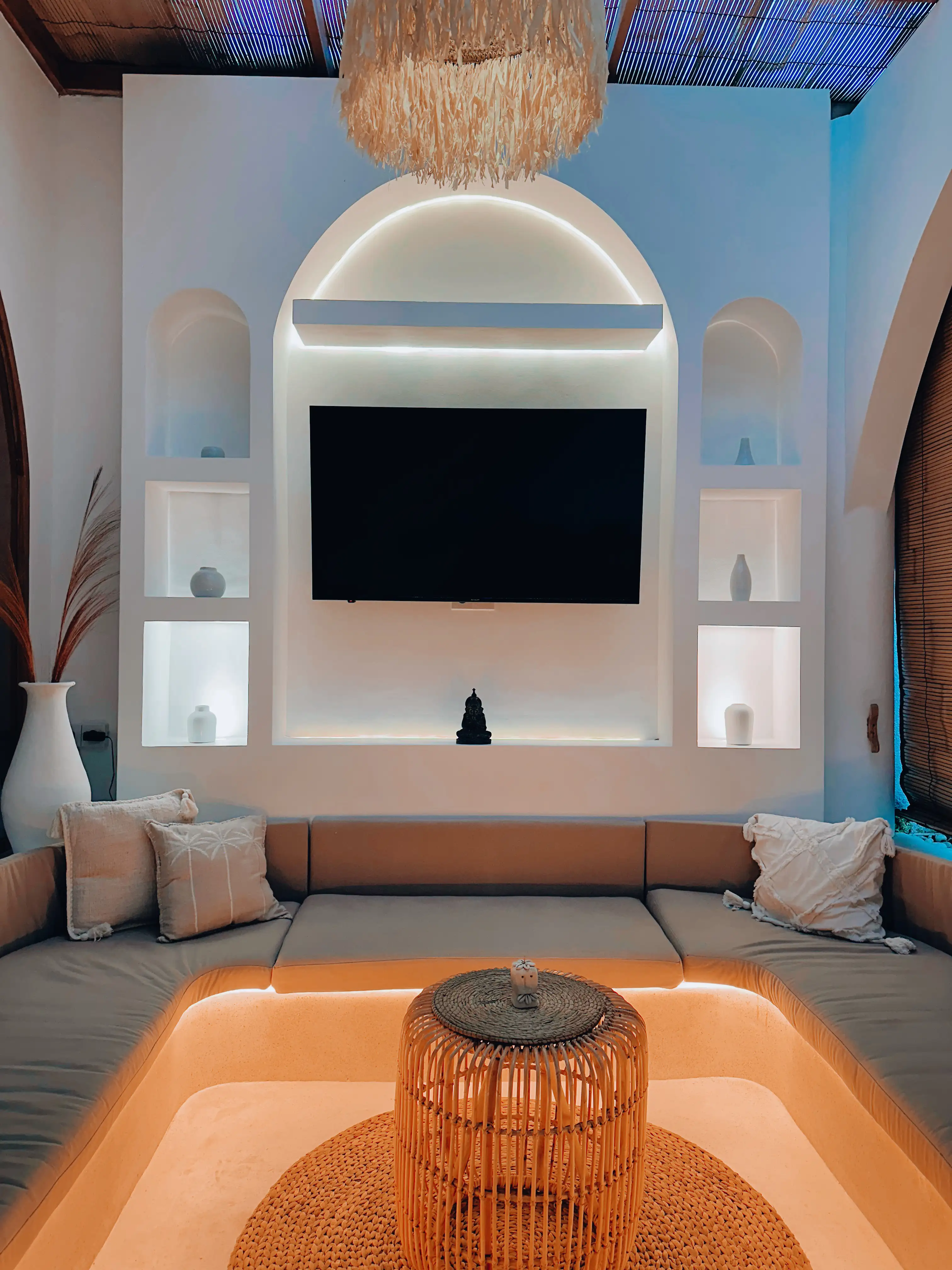 Villa 142m² in Indonesia, Seminyak. Priced at 179000$ rent photo-12