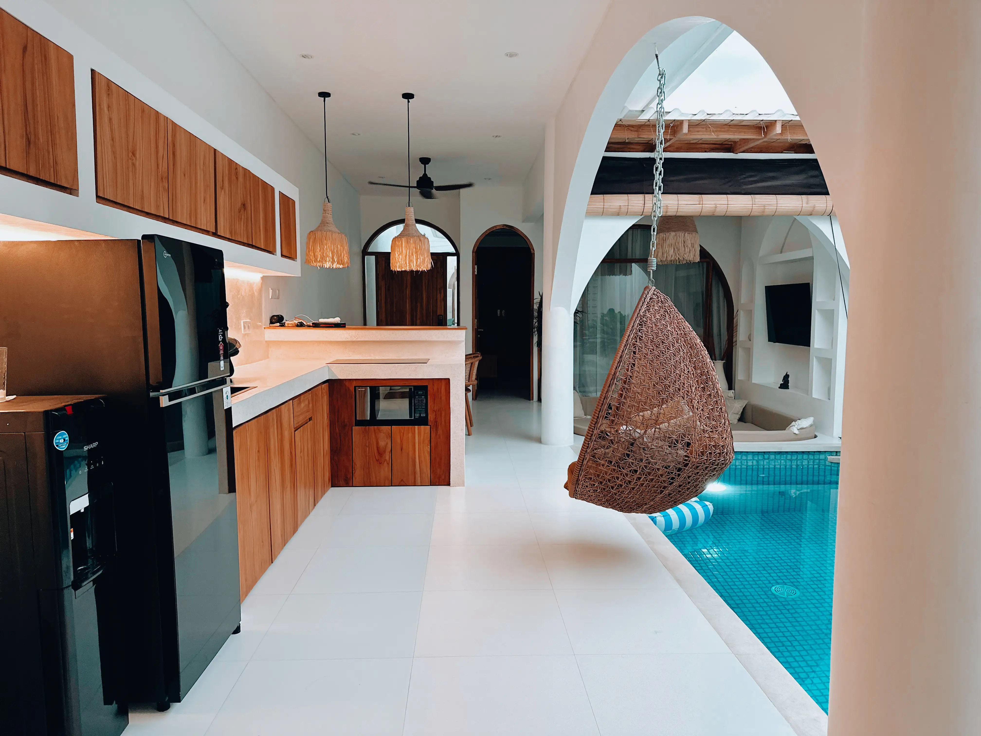 Villa 142m² in Indonesia, Seminyak. Priced at 179000$ rent photo-13