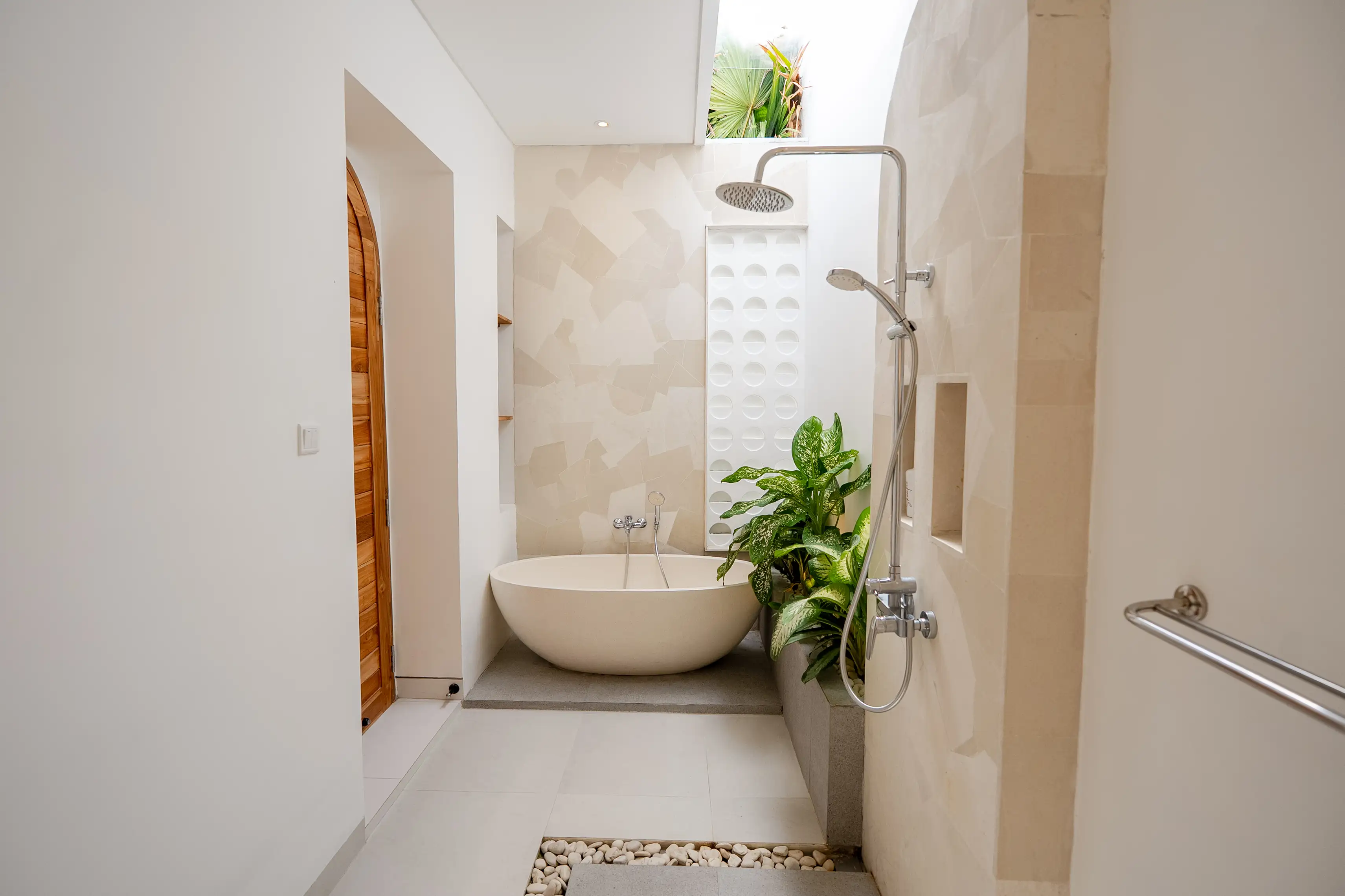 Villa 142m² in Indonesia, Seminyak. Priced at 179000$ rent photo-7