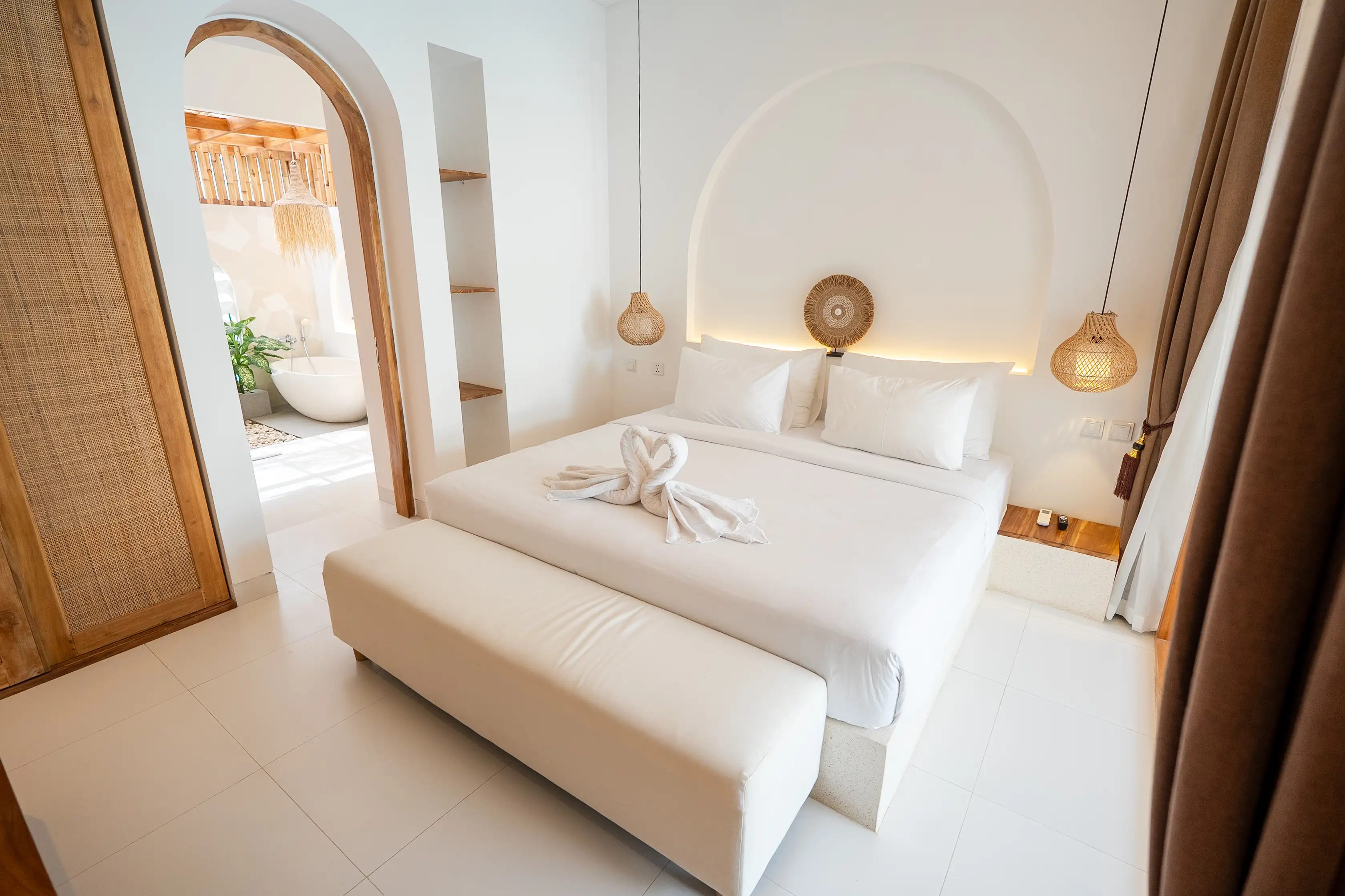 Villa 142m² in Indonesia, Seminyak. Priced at 179000$ rent photo-8