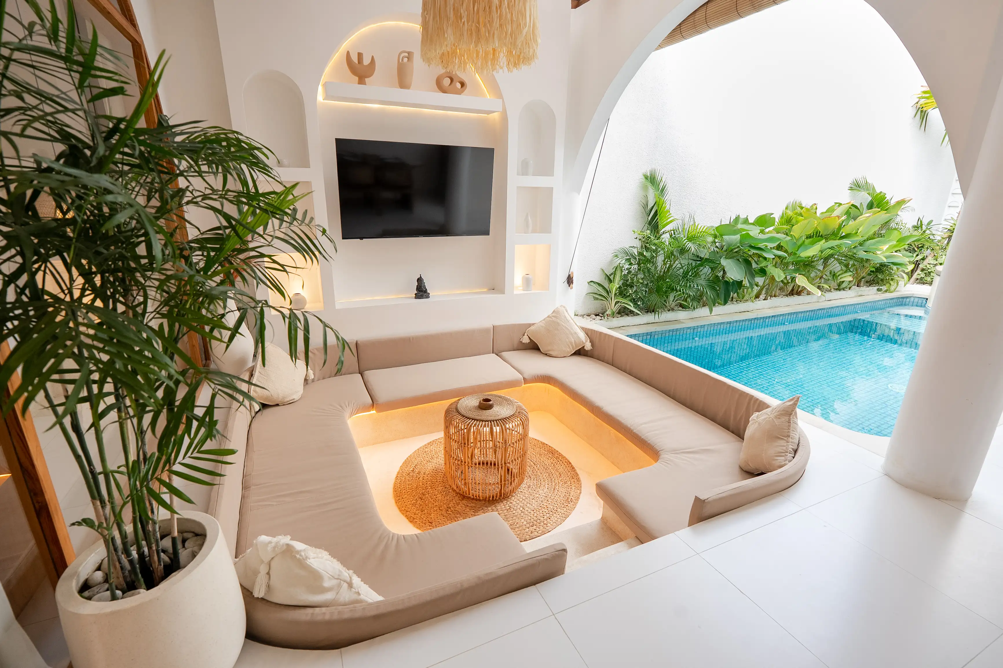 Villa 142m² in Indonesia, Seminyak. Priced at 179000$ rent photo-18