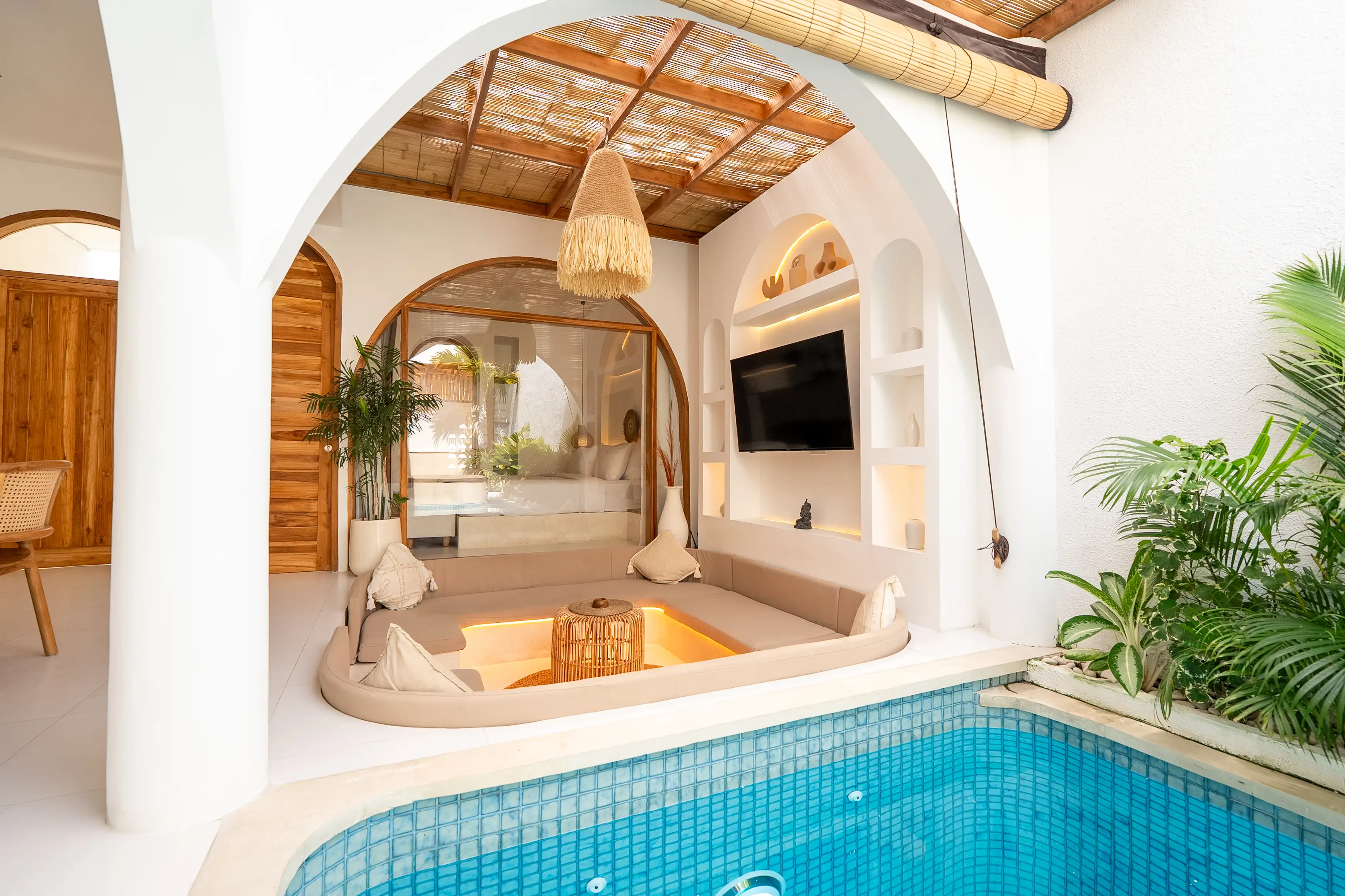 Villa 142m² in Indonesia, Seminyak. Priced at 179000$ rent photo-22