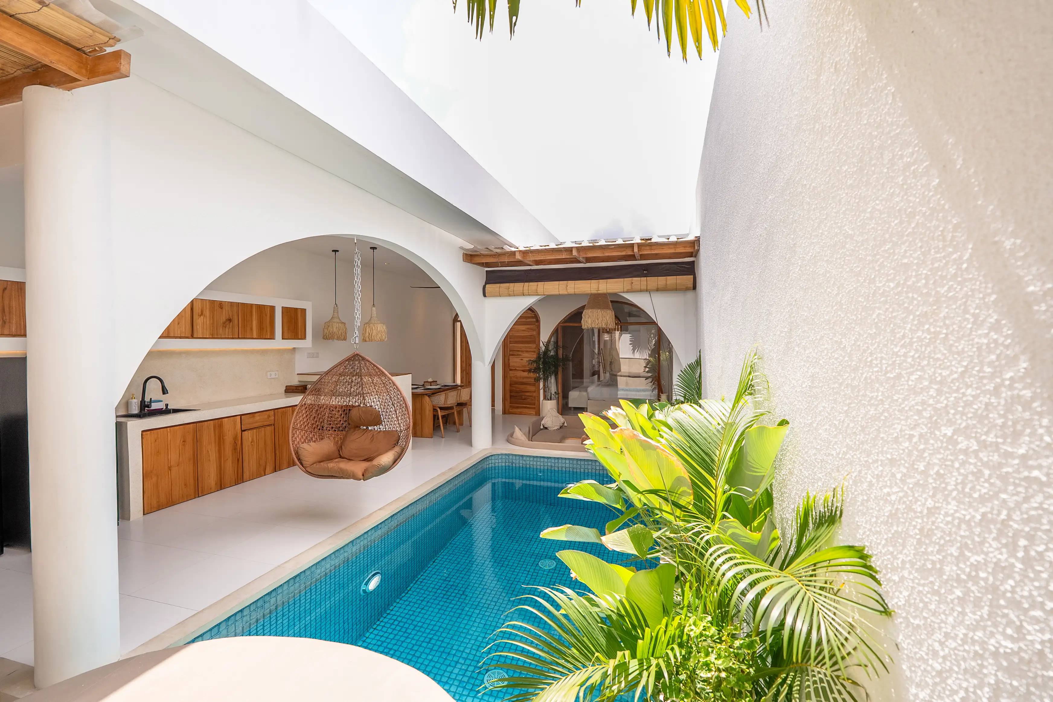 Villa 142m² in Indonesia, Seminyak. Priced at 179000$ rent photo-23