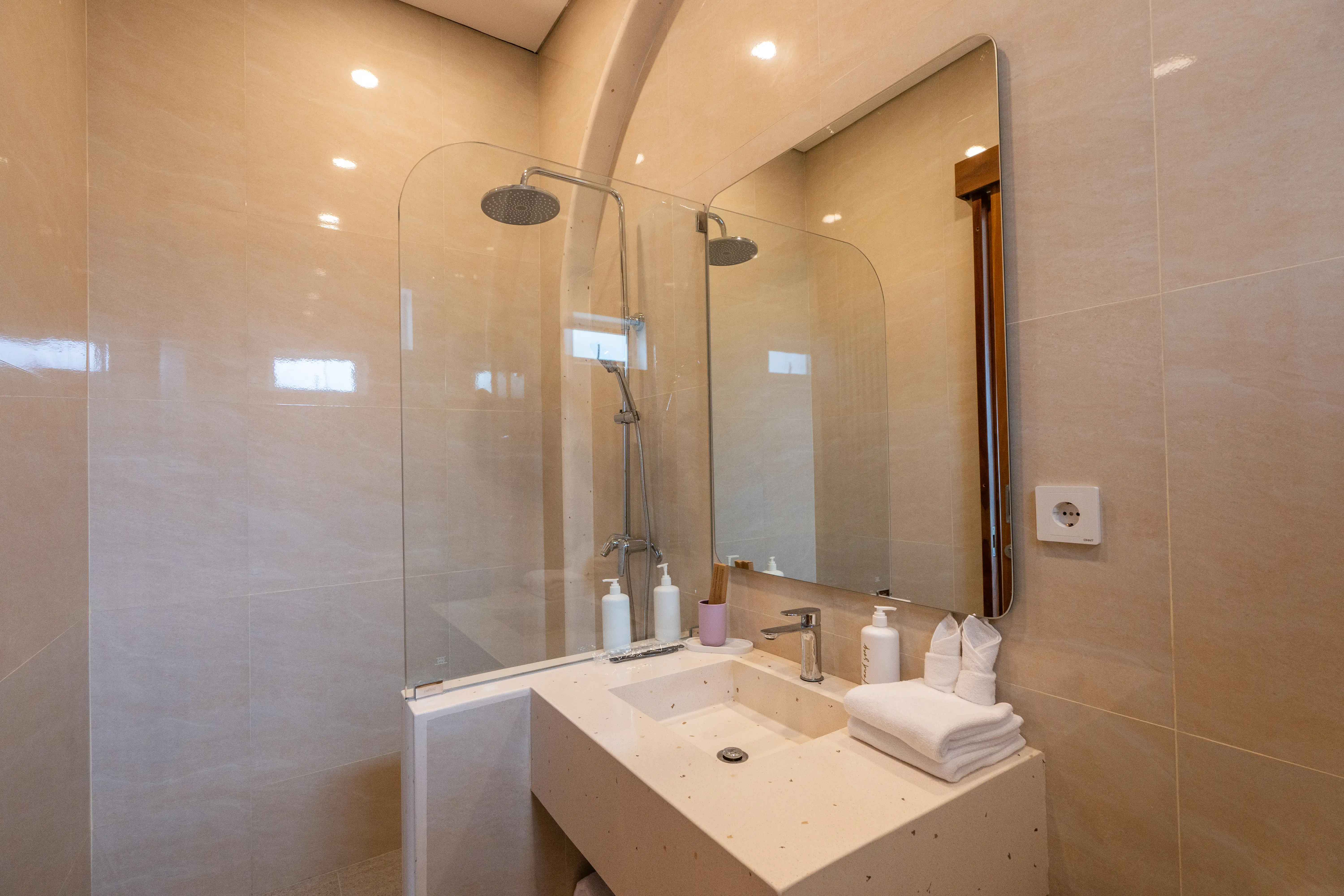Villa 138m² in Indonesia, Canggu. Priced at 159000$ rent photo-3