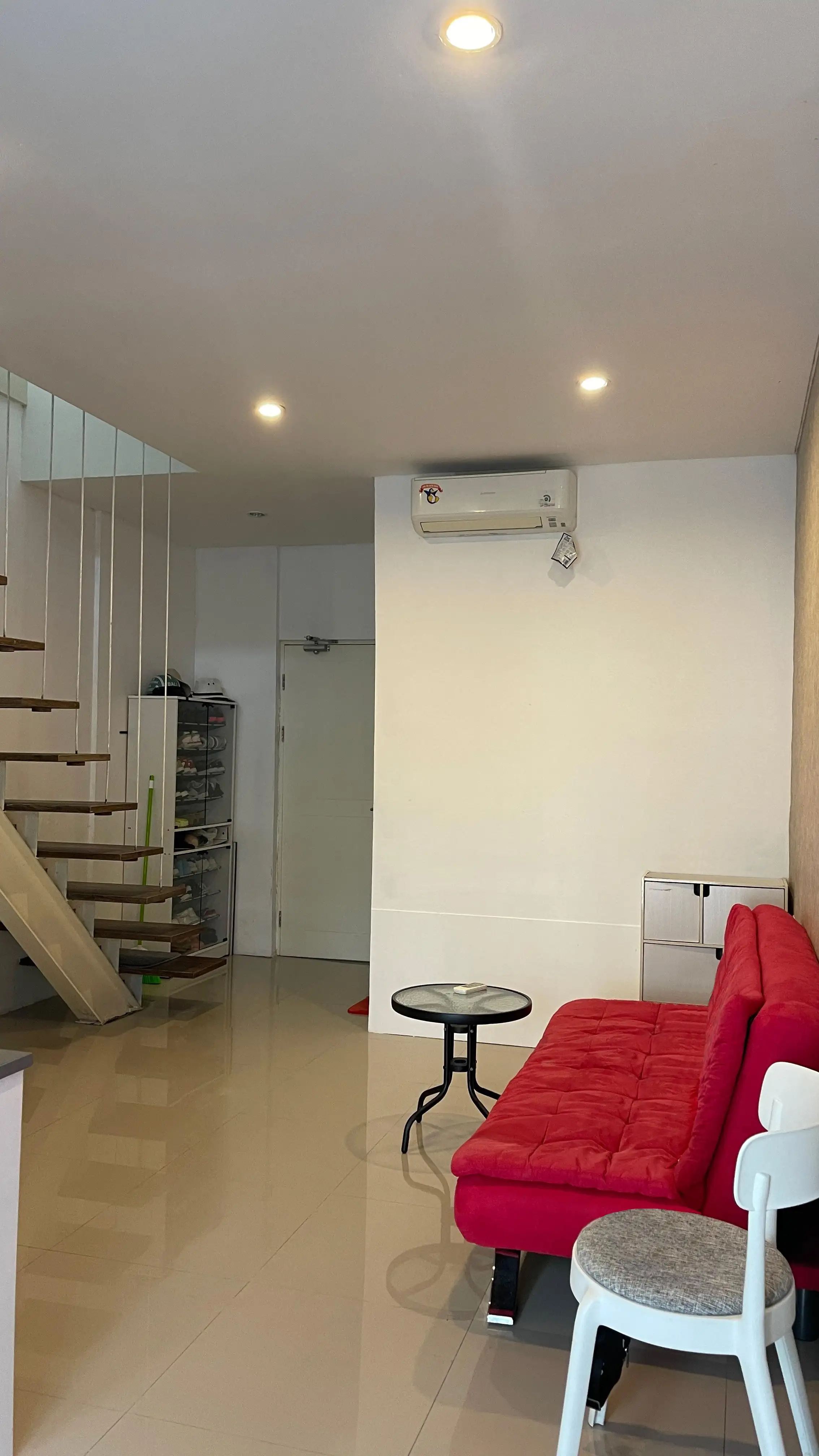 Flat 40m² in Indonesia, Kerobokan. Priced at 58186$ rent photo-3