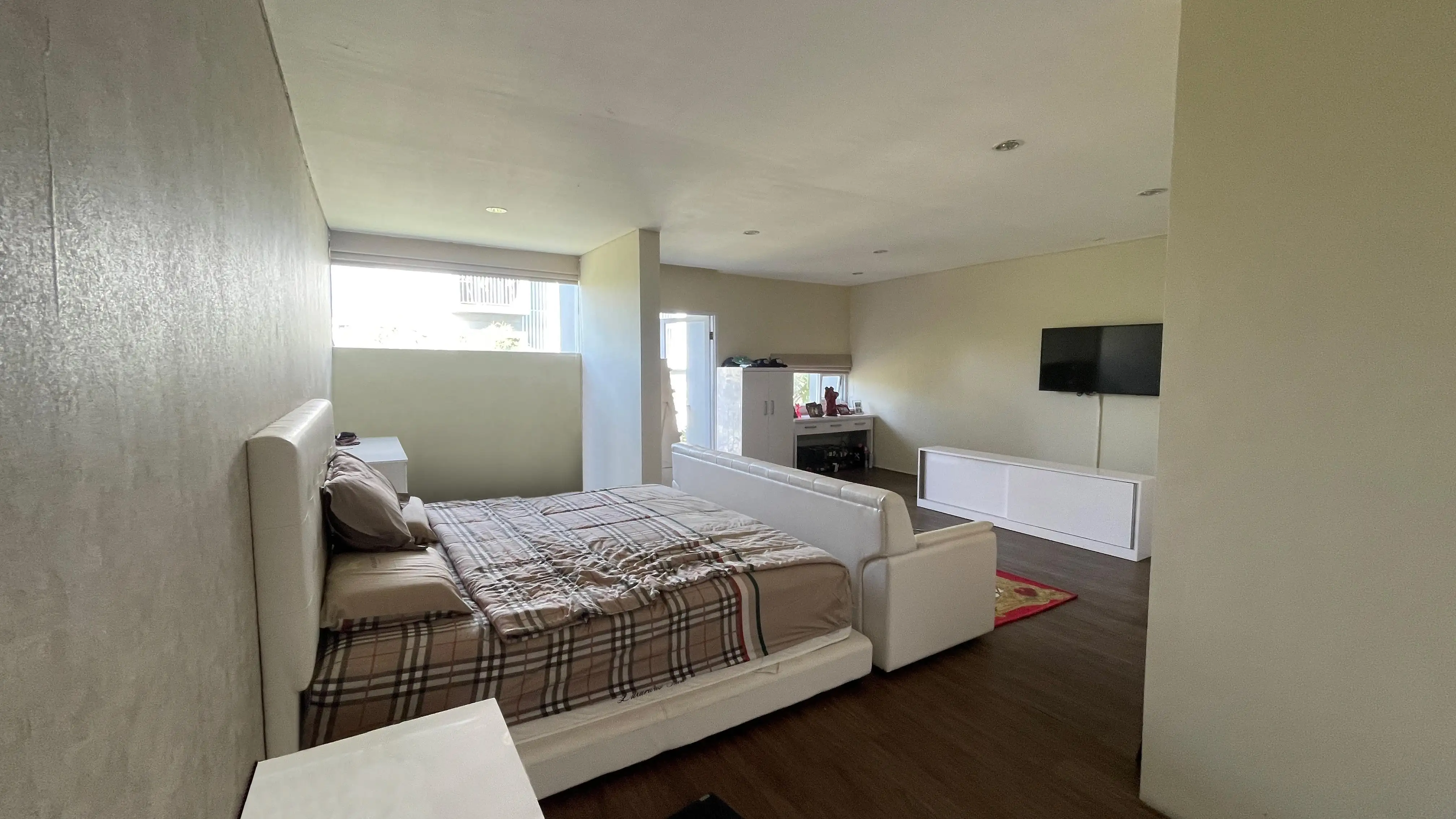 Flat 40m² in Indonesia, Kerobokan. Priced at 58186$ rent photo-5