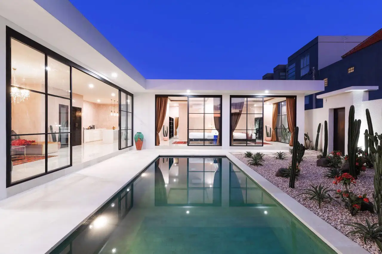 Villa 143m² in Indonesia, Canggu. Priced at 280000$ rent photo-28