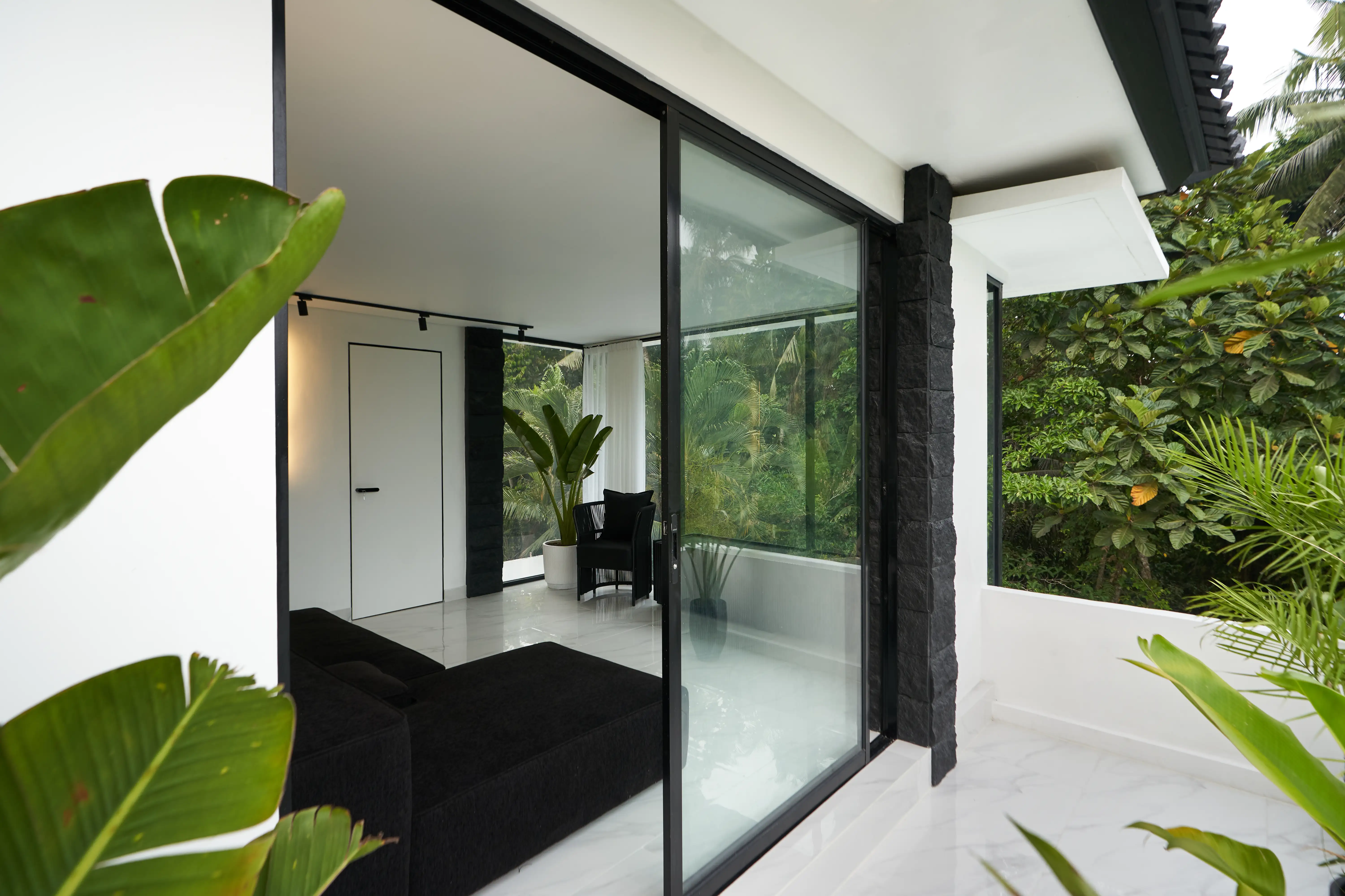 Villa 168m² in Indonesia, Ubud. Priced at 275000$ rent photo-10