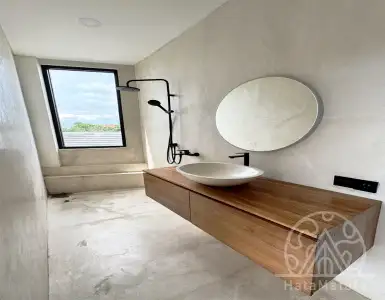 Buy in Indonesia for 500000$