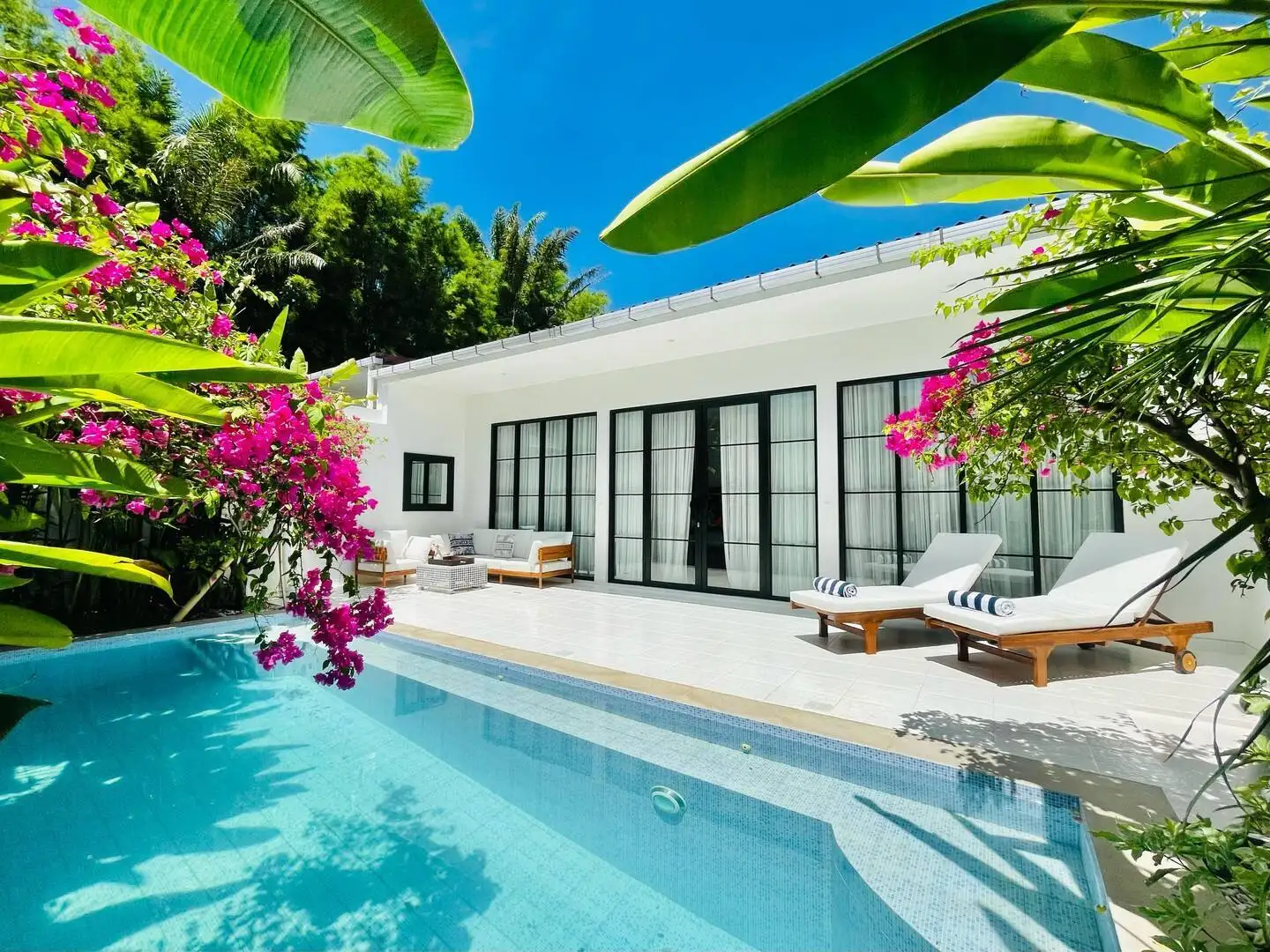Villa 186m² in Indonesia, Umalas. Priced at 350000$ rent photo-12