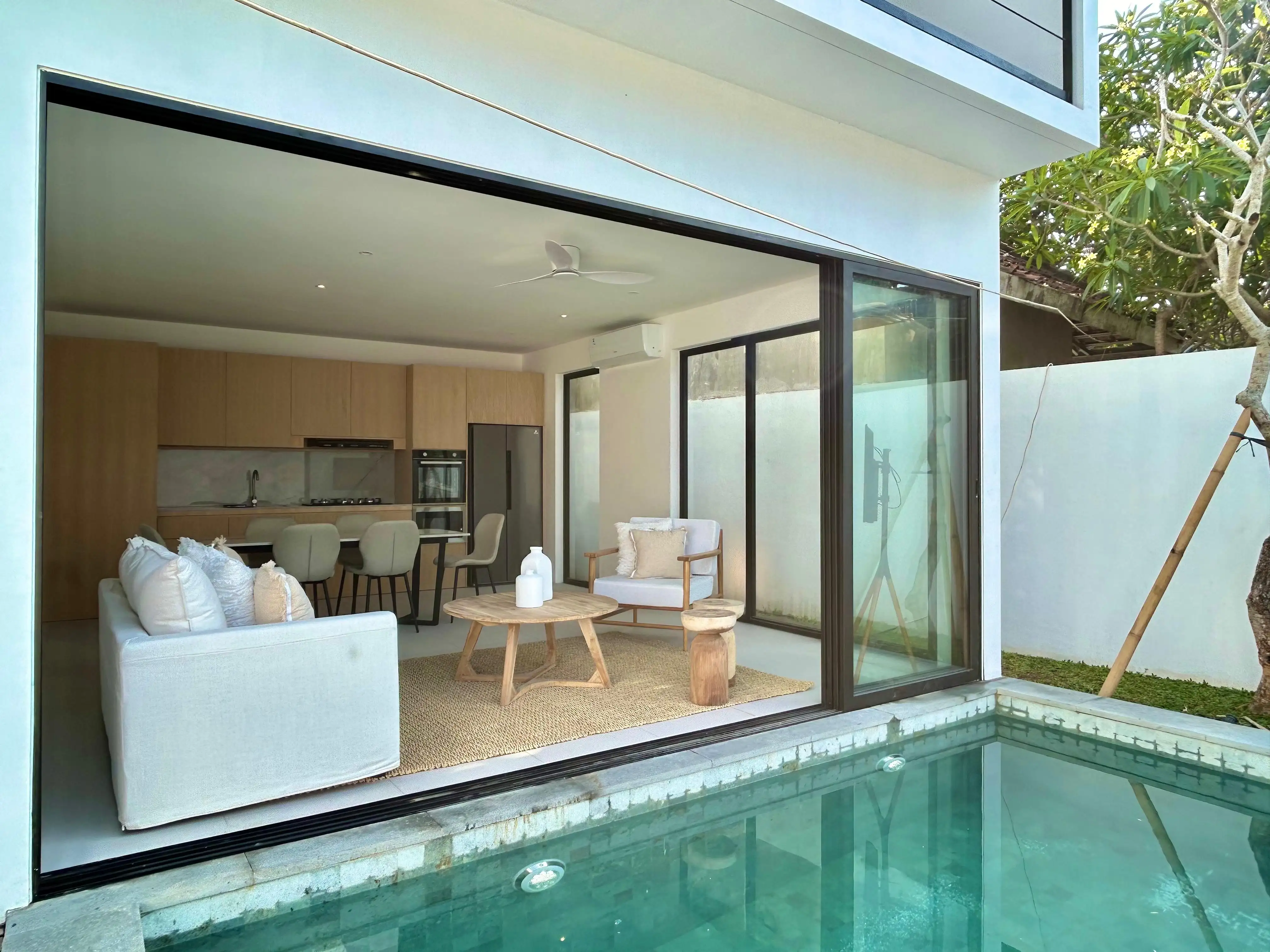 Villa 146m² in Indonesia, Canggu. Priced at 250000$ rent photo-14