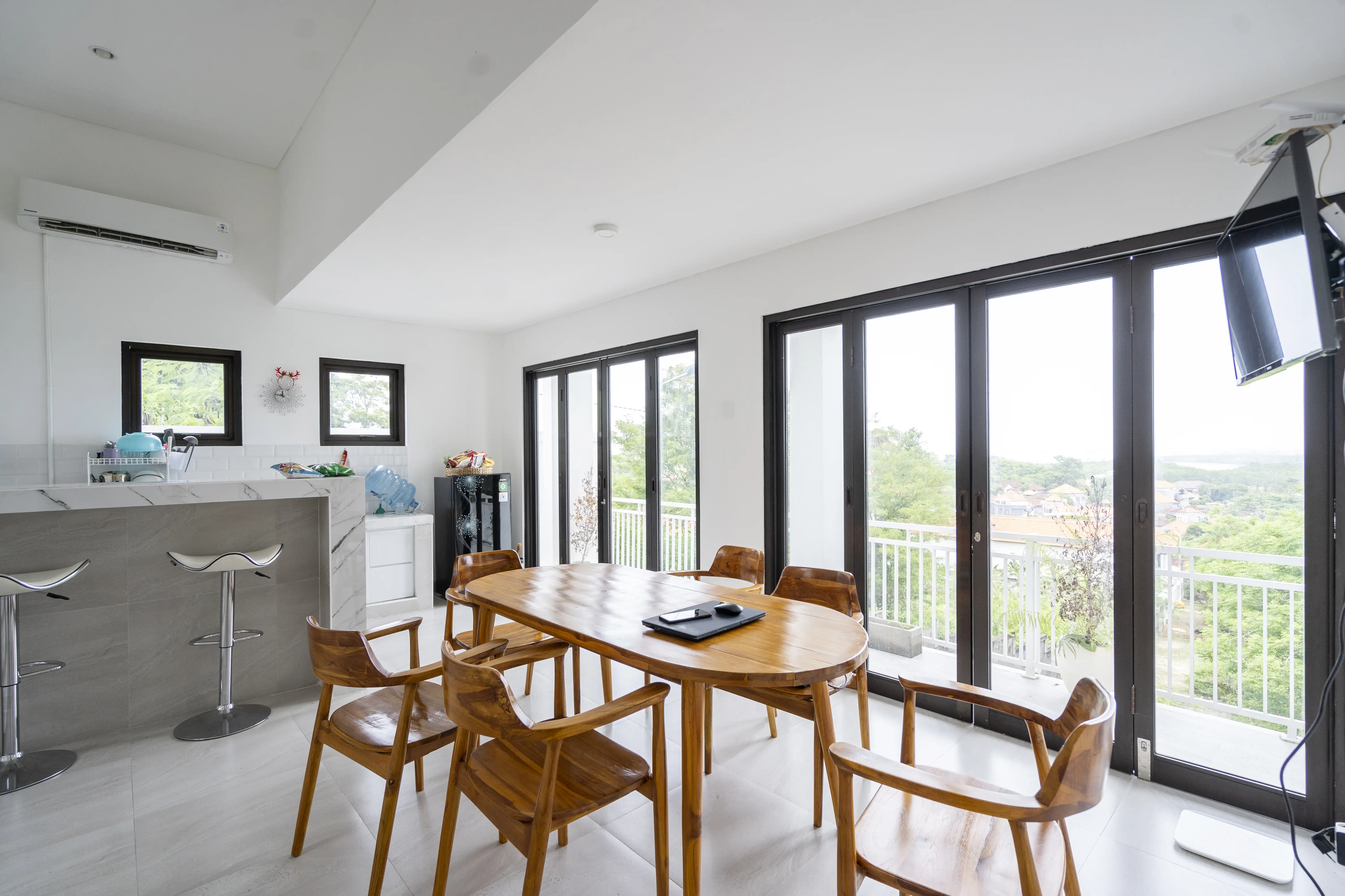 Villa 170m² in Indonesia, Bukit. Priced at 27784$ rent photo-14