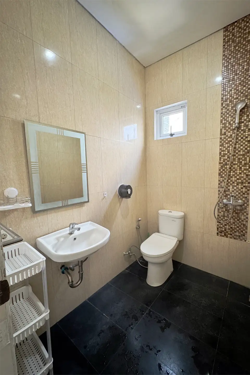Villa 120m² in Indonesia, Bukit. Priced at 154857$ rent photo-2