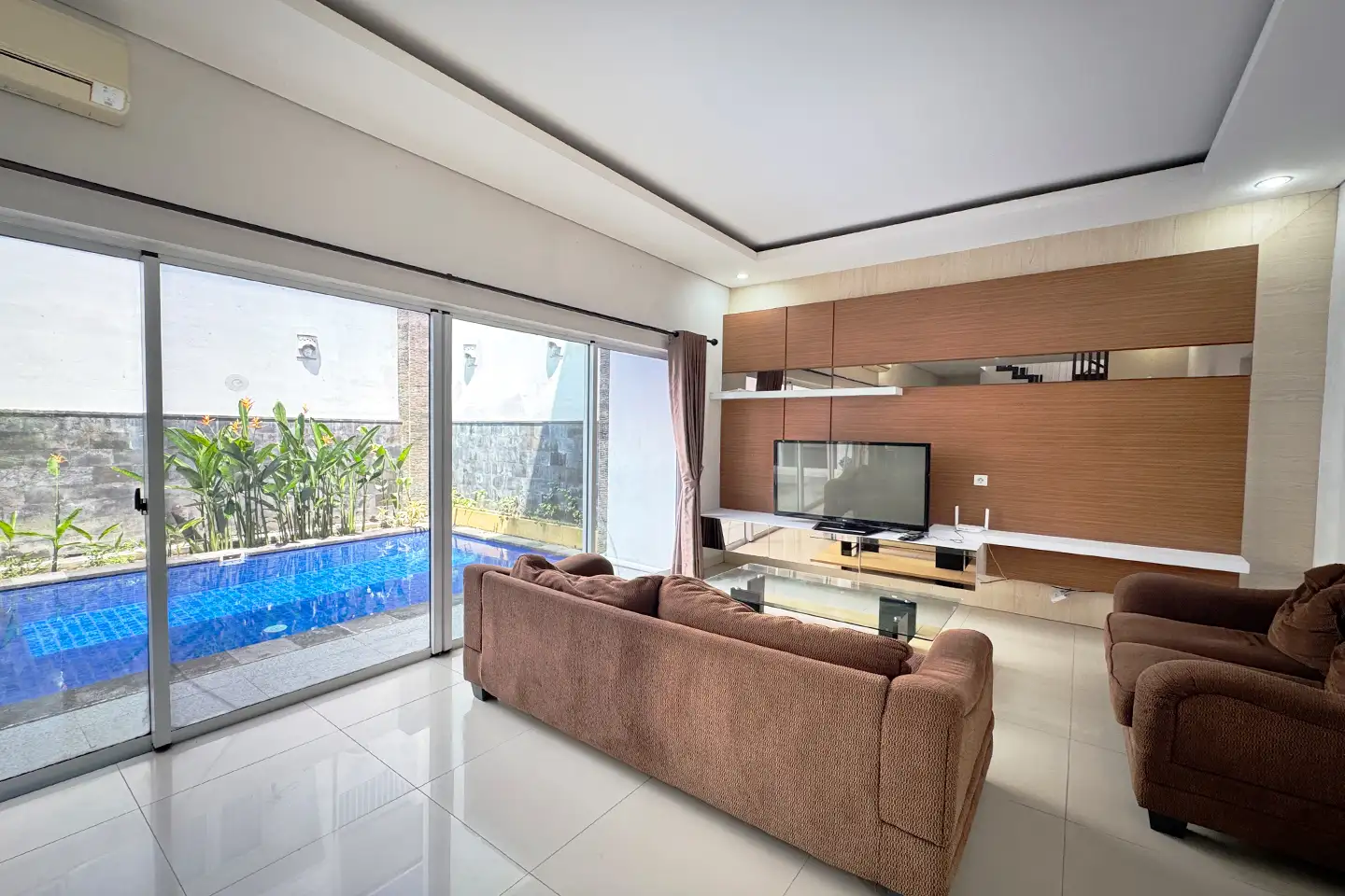 Villa 120m² in Indonesia, Bukit. Priced at 154857$ rent photo-9