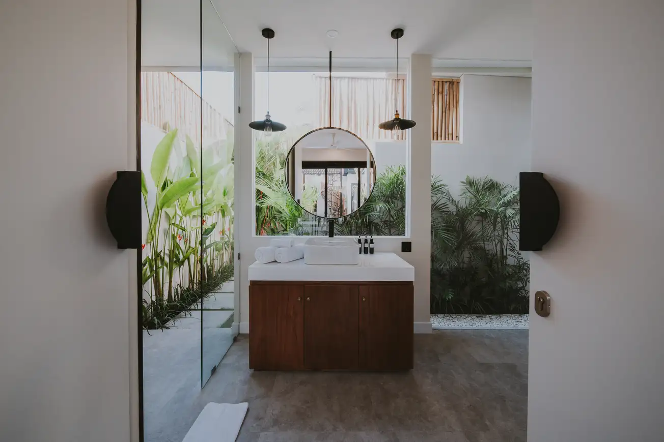 Villa 280m² in Indonesia, Canggu. Priced at 850000$ rent photo-9
