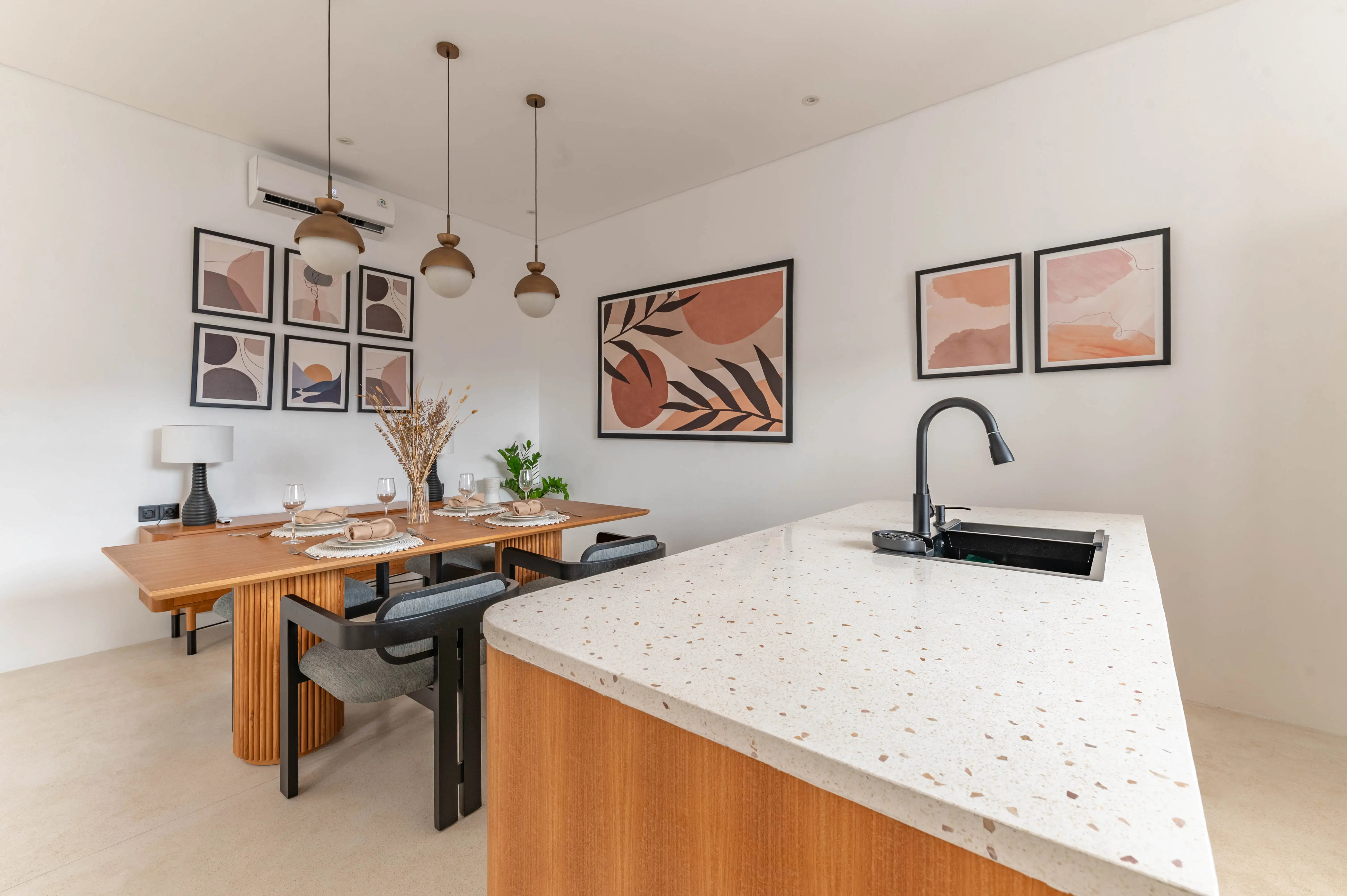 Villa 148m² in Indonesia, Canggu. Priced at 220000$ rent photo-14