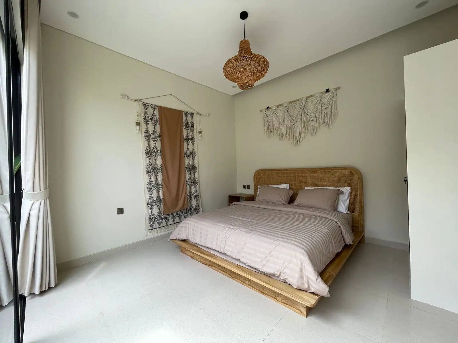 Villa 65m² in Indonesia, Kuta. Priced at 165308$ rent photo-6